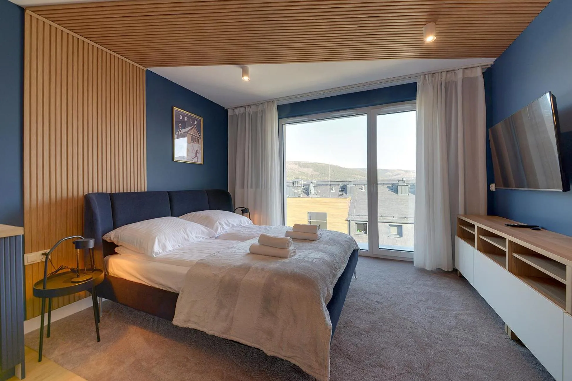 Bed in RentPlanet - Apartamenty IzerSKI Resort