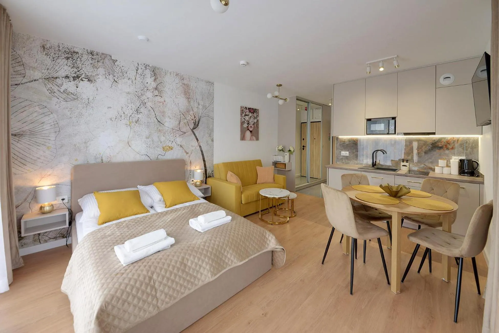 Bed in RentPlanet - Apartamenty IzerSKI Resort