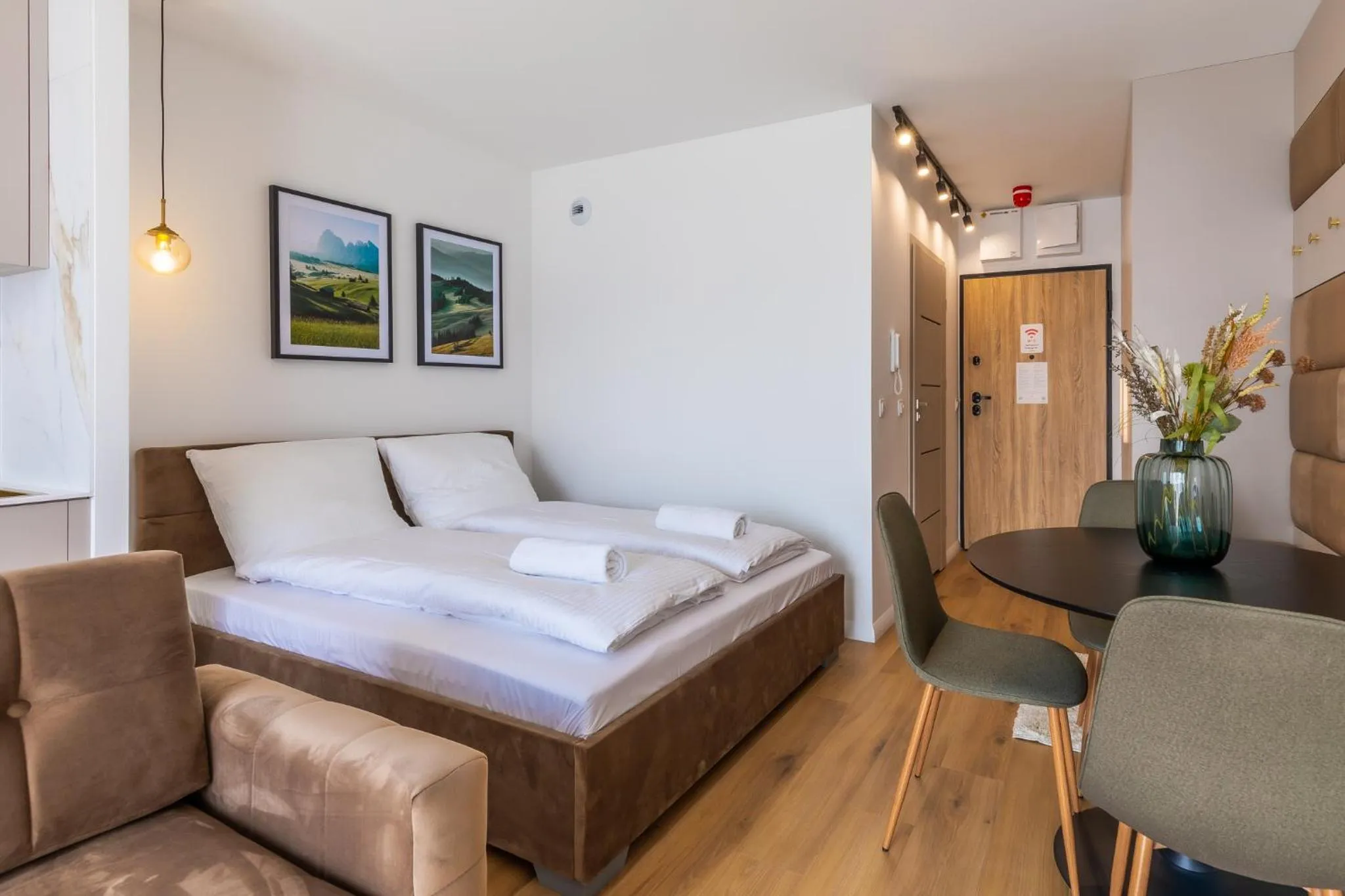 Bed in RentPlanet - Apartamenty IzerSKI Resort