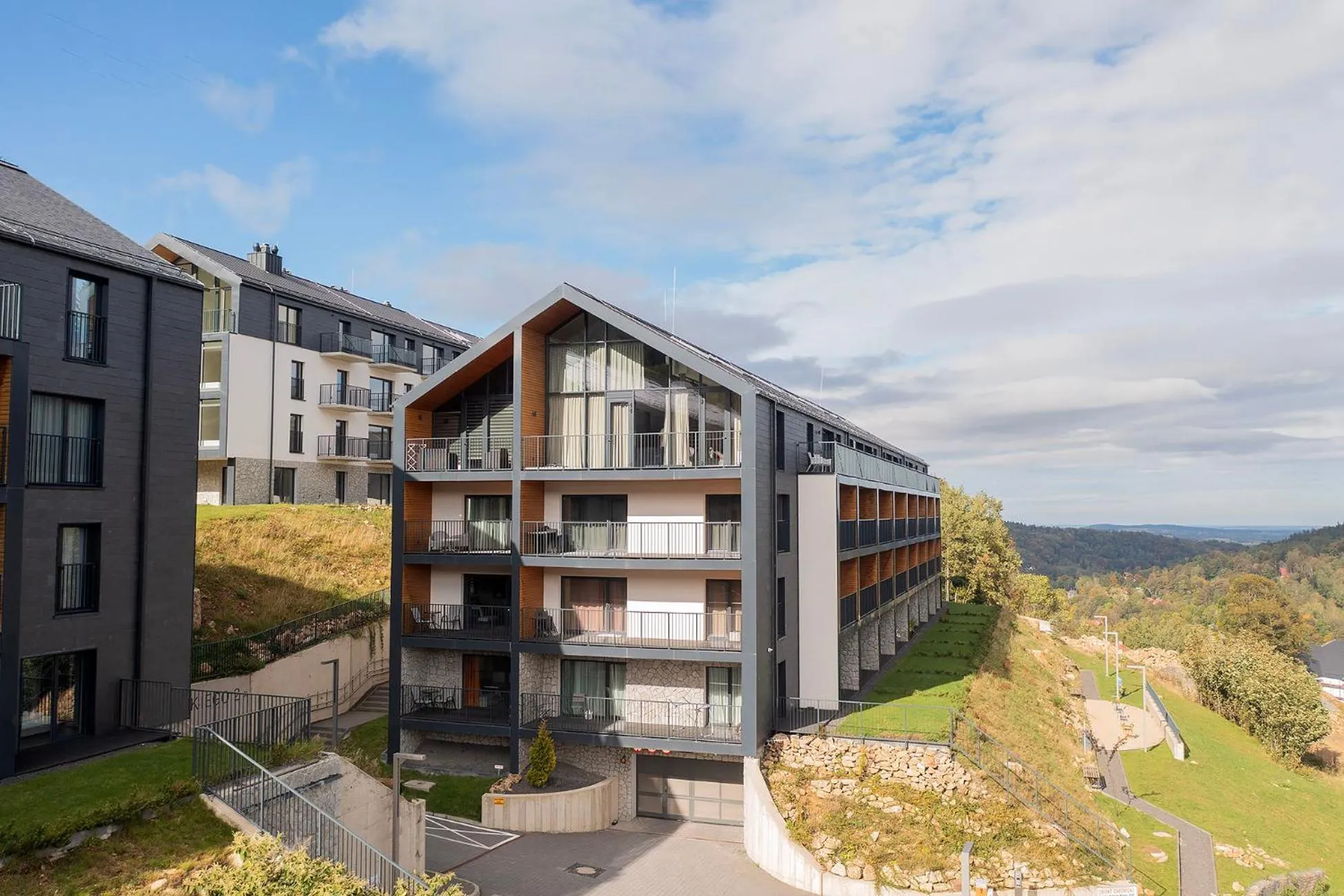 Property building in RentPlanet - Apartamenty IzerSKI Resort