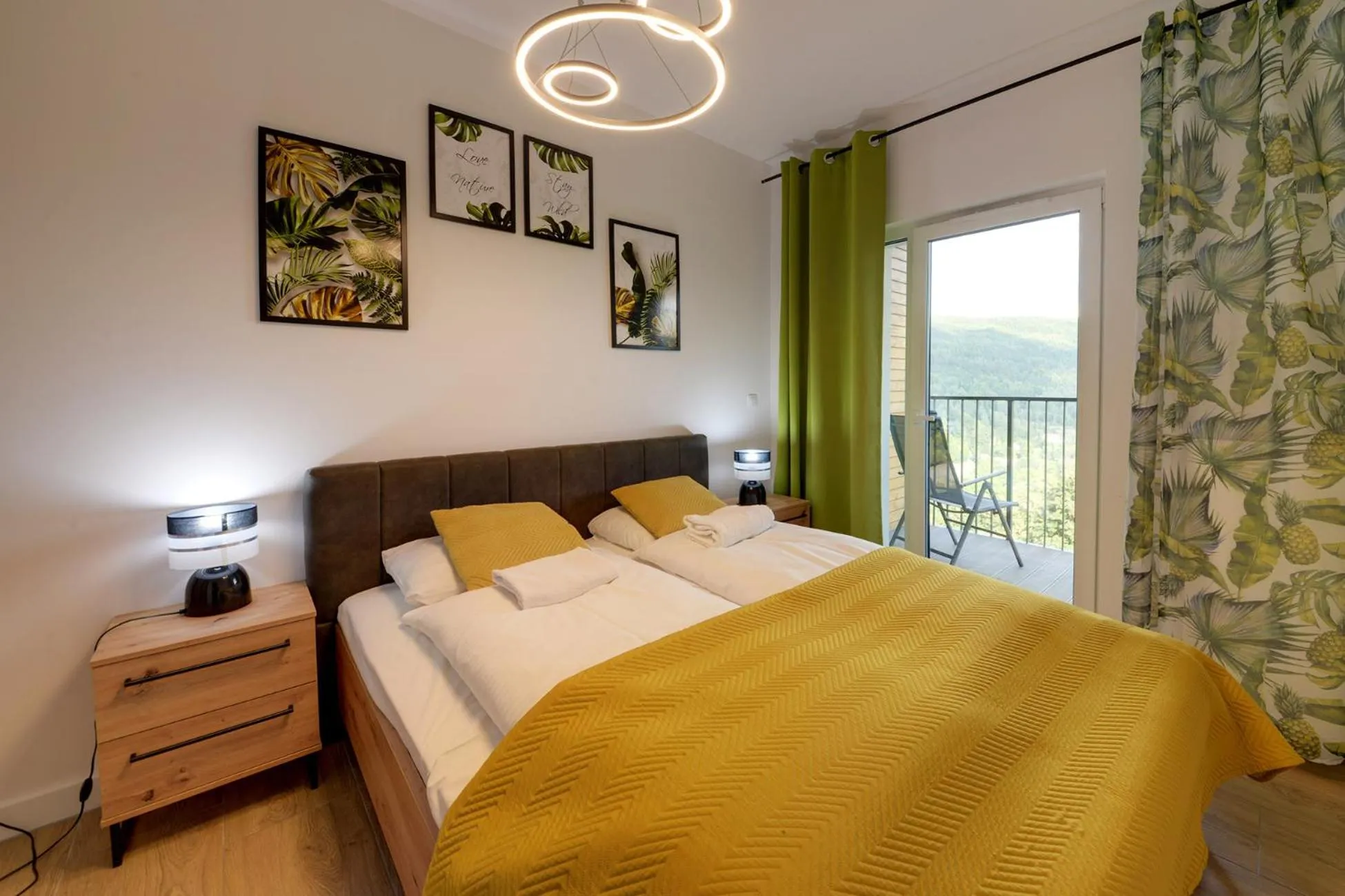 Bed in RentPlanet - Apartamenty IzerSKI Resort