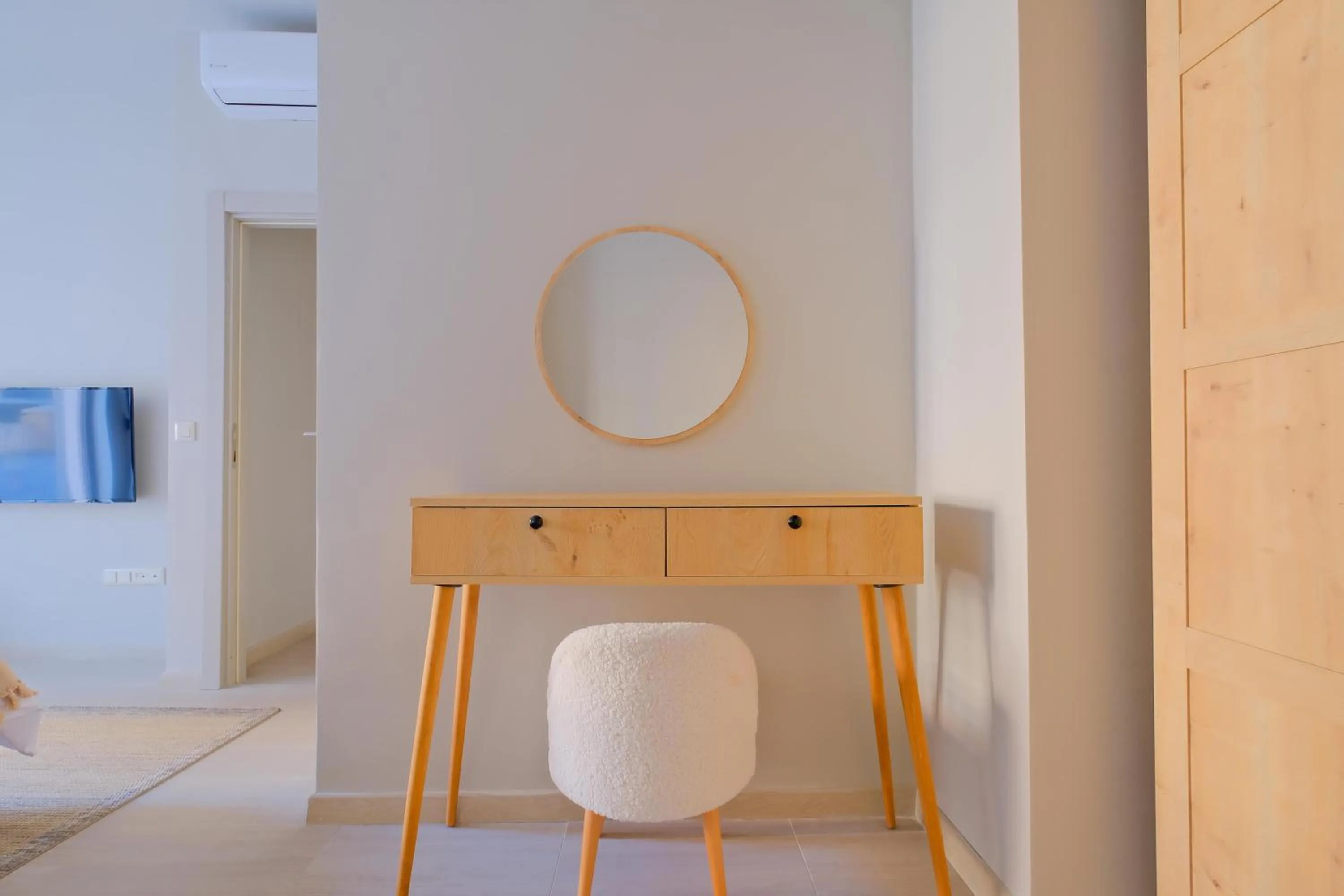 Photo of the whole room, Bed in New Inn Hotel Cadde 54 Mall