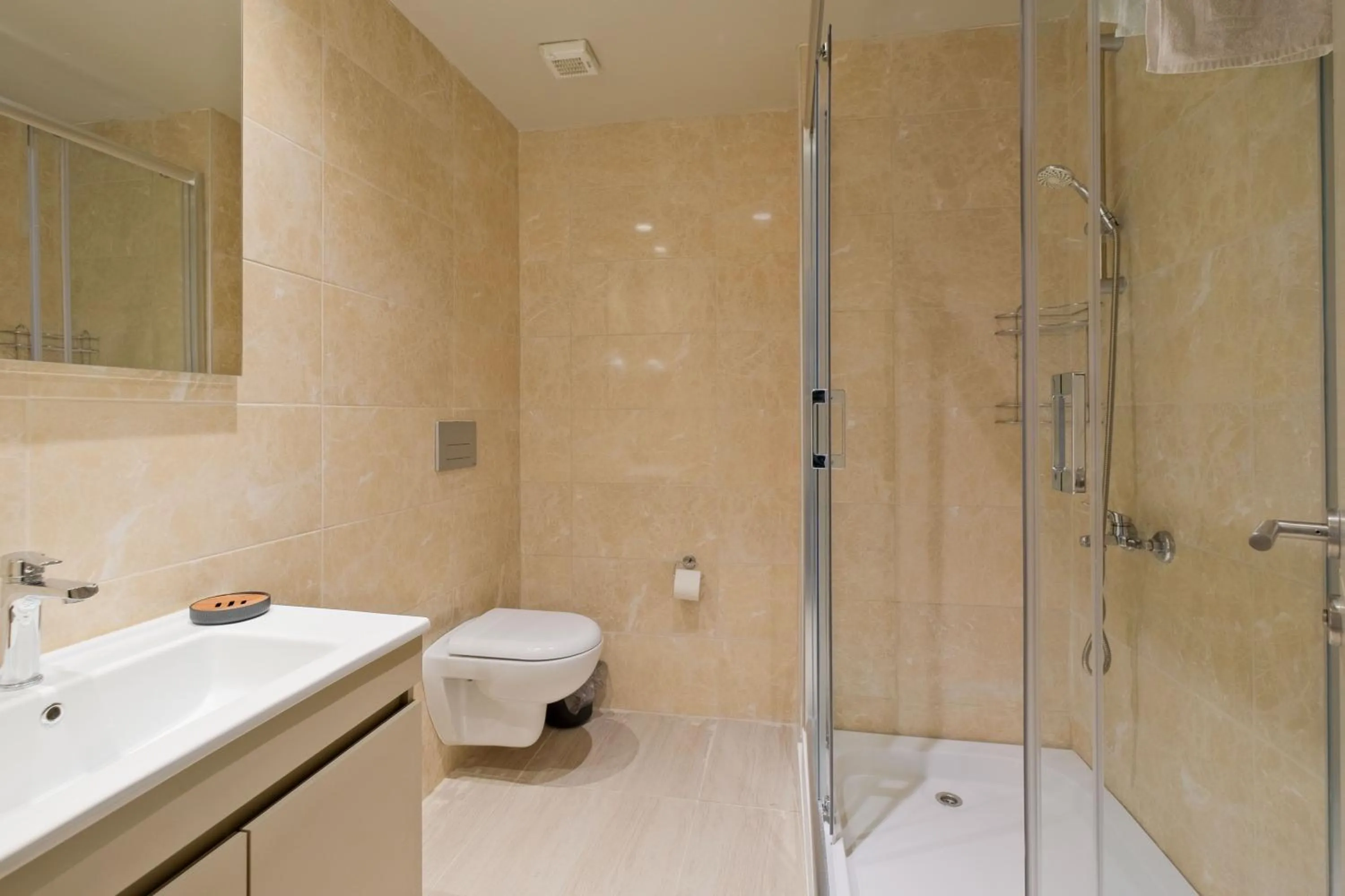 Bathroom in New Inn Hotel Cadde 54 Mall