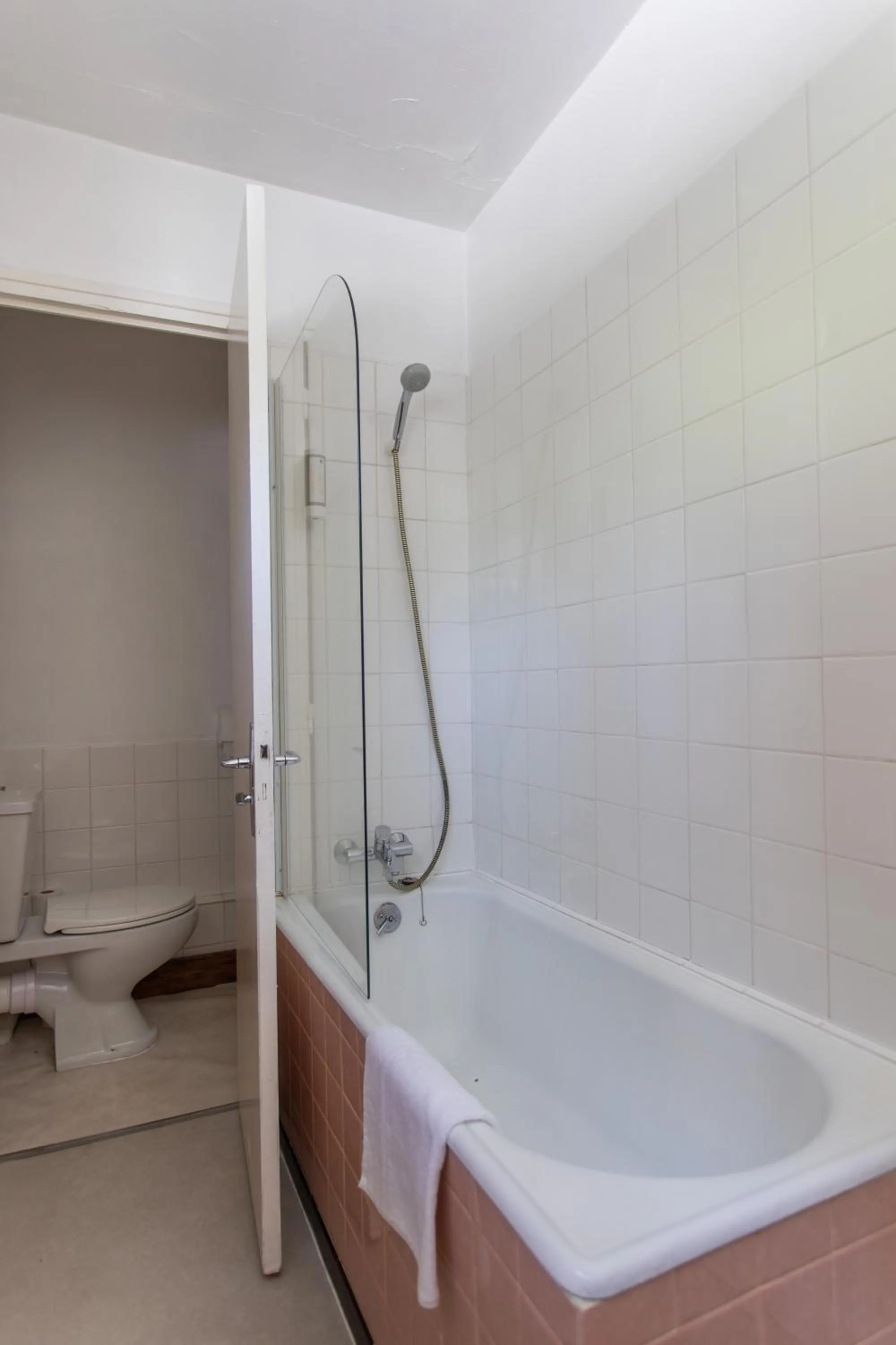 Toilet in Hotel le Chamois