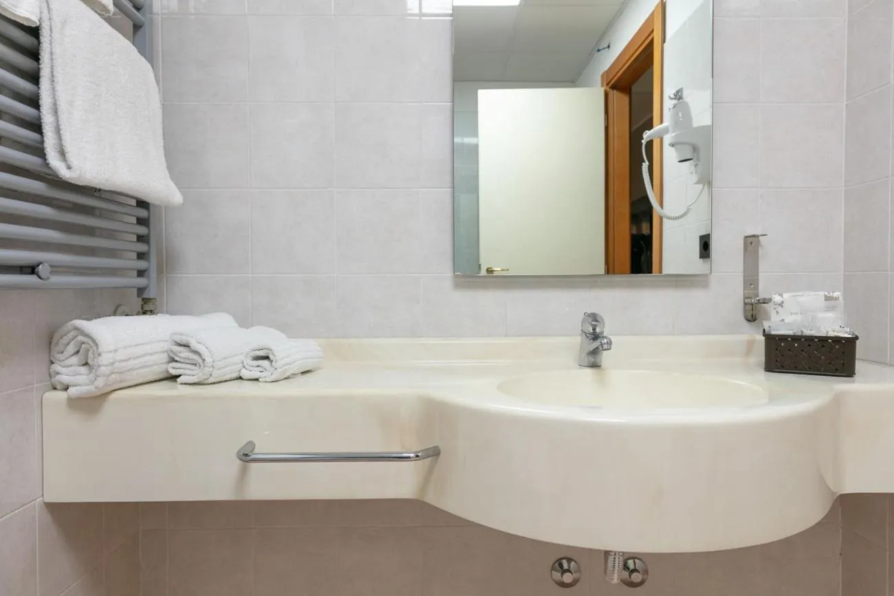 Bathroom in Break Hotel