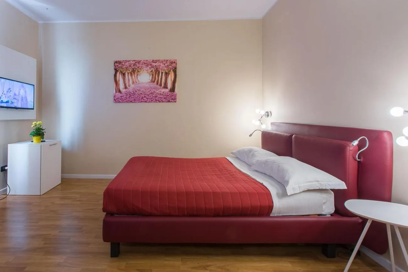 Bedroom, Bed in Break Hotel