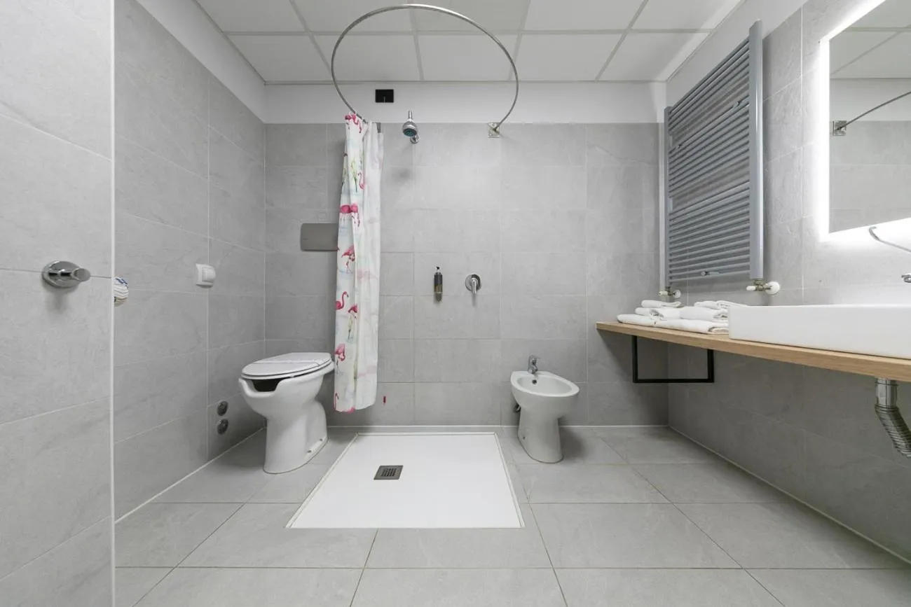 Bathroom in Break Hotel