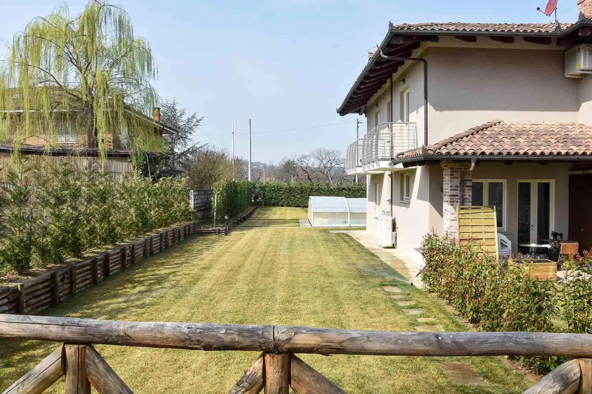 Garden view in Il Riccio e la Castagna - Country House