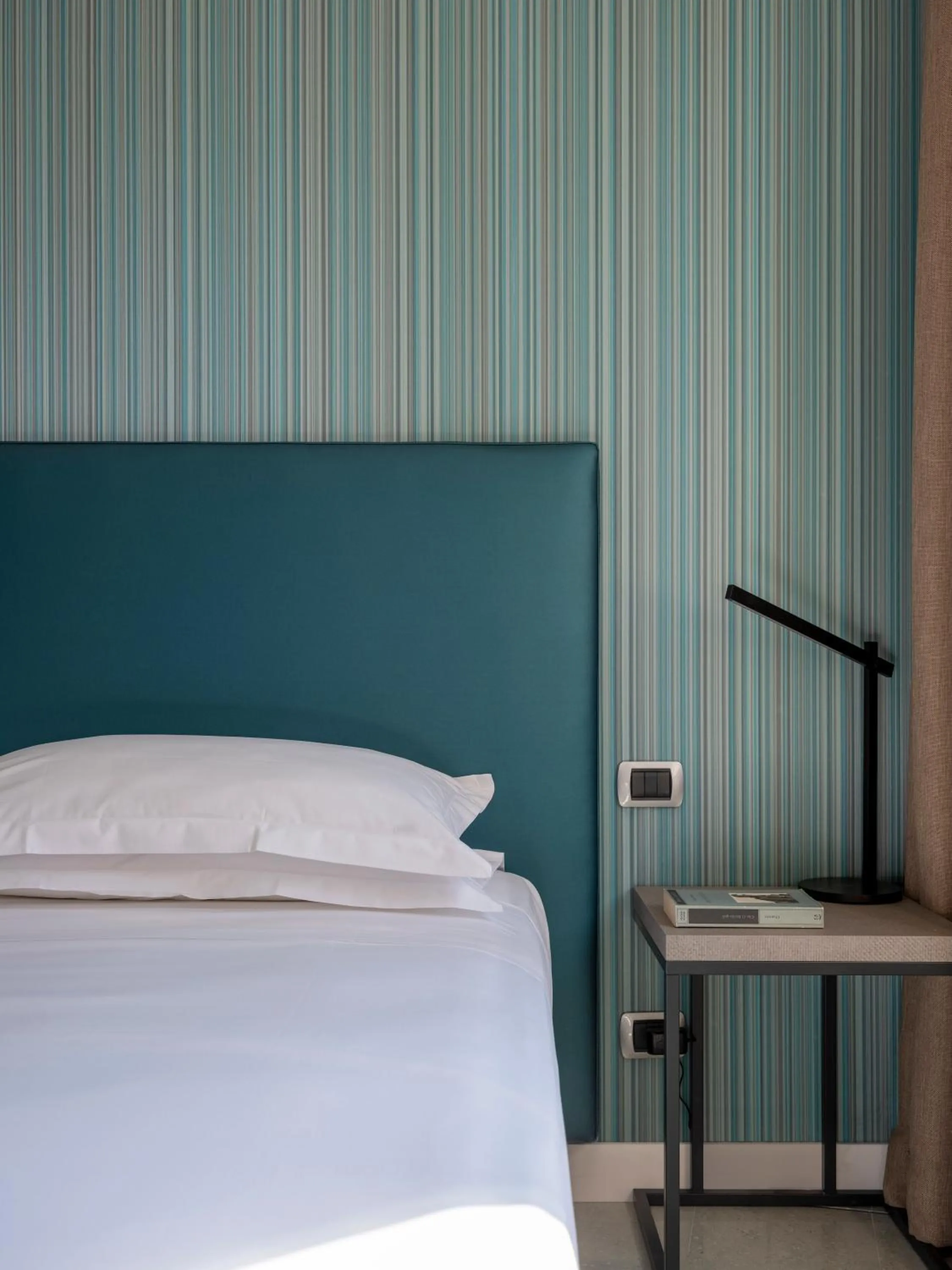 Photo of the whole room, Bed in Allegroitalia La Spezia 5 Terre