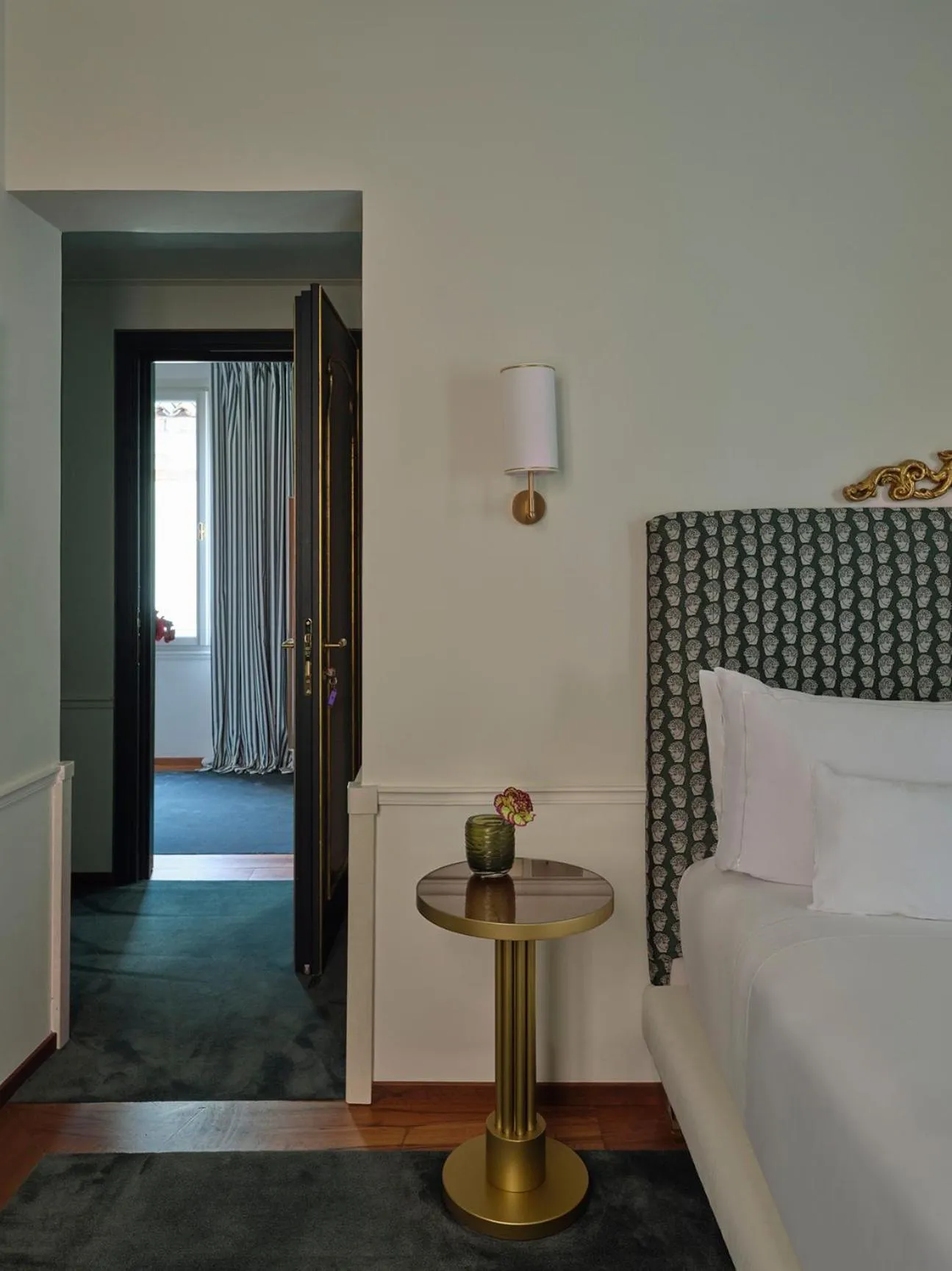 Bed in Violino d'Oro Venezia