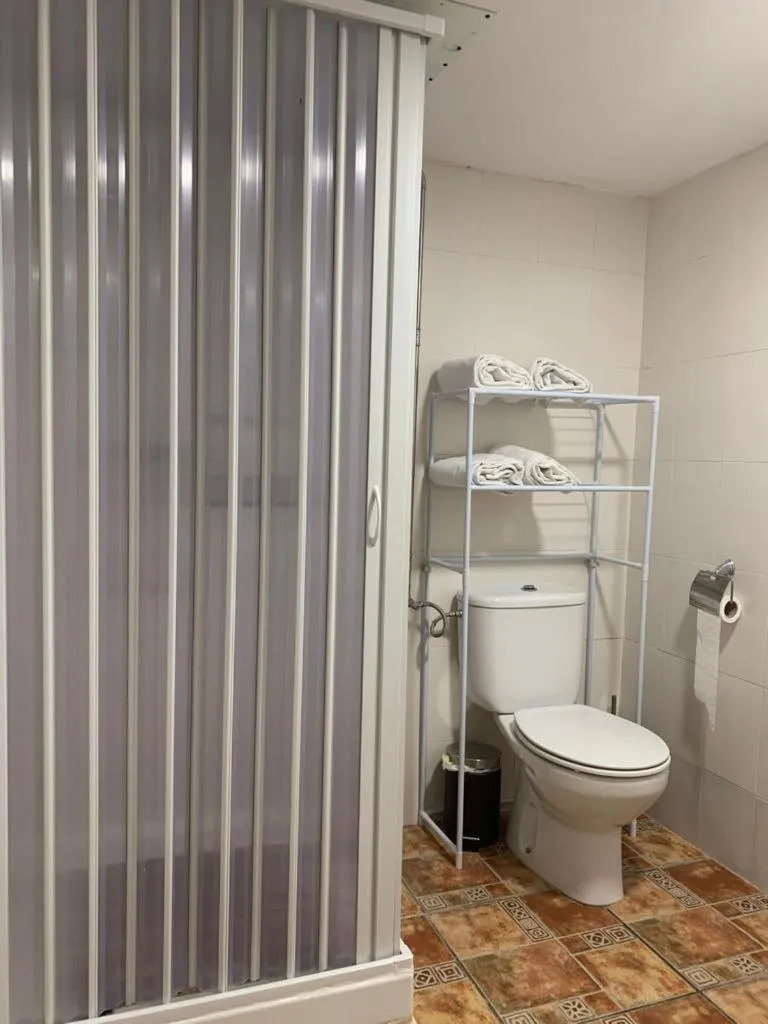 Shower in Albergue Naturmaz