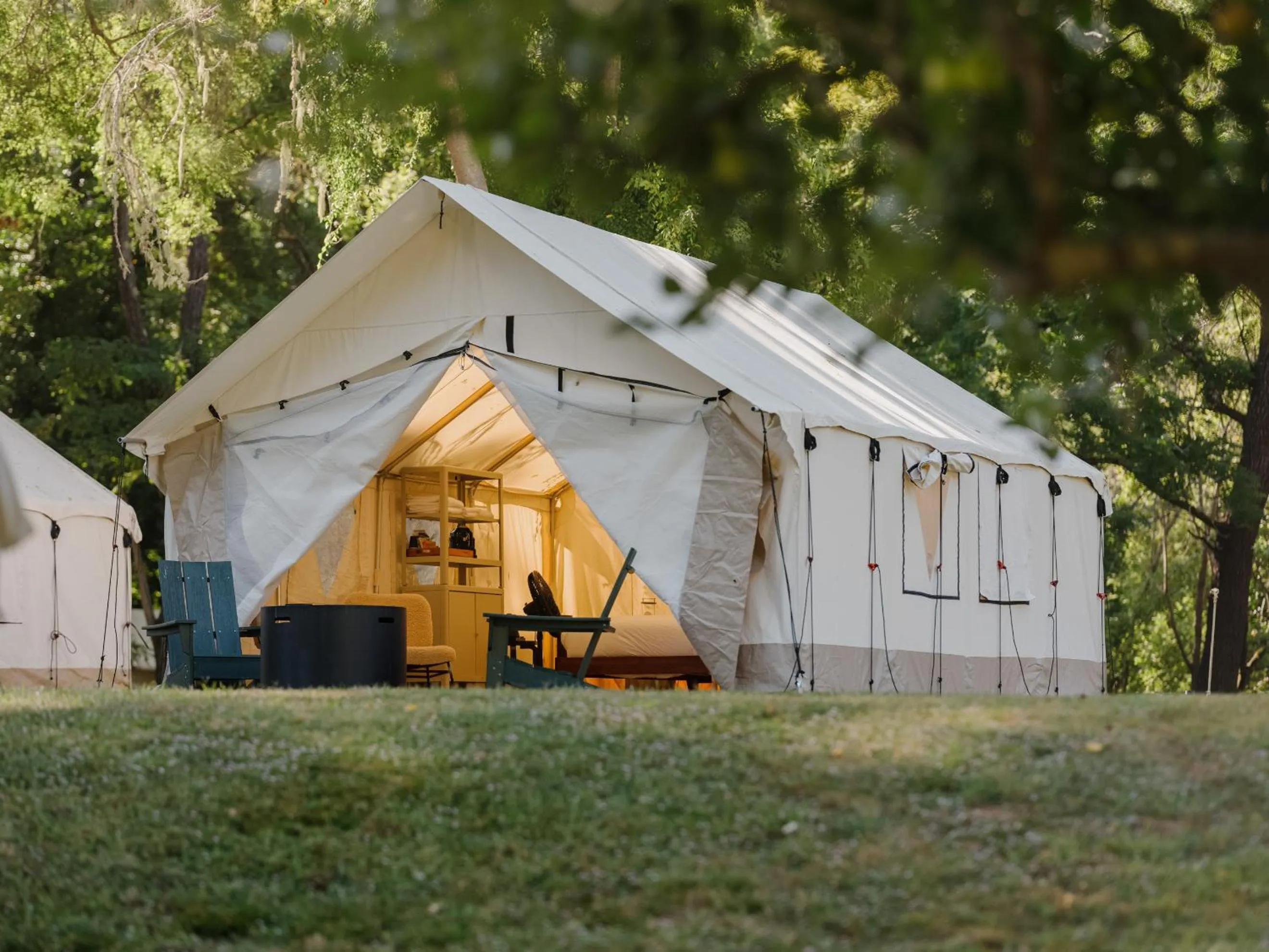 Property building in Dawn Ranch