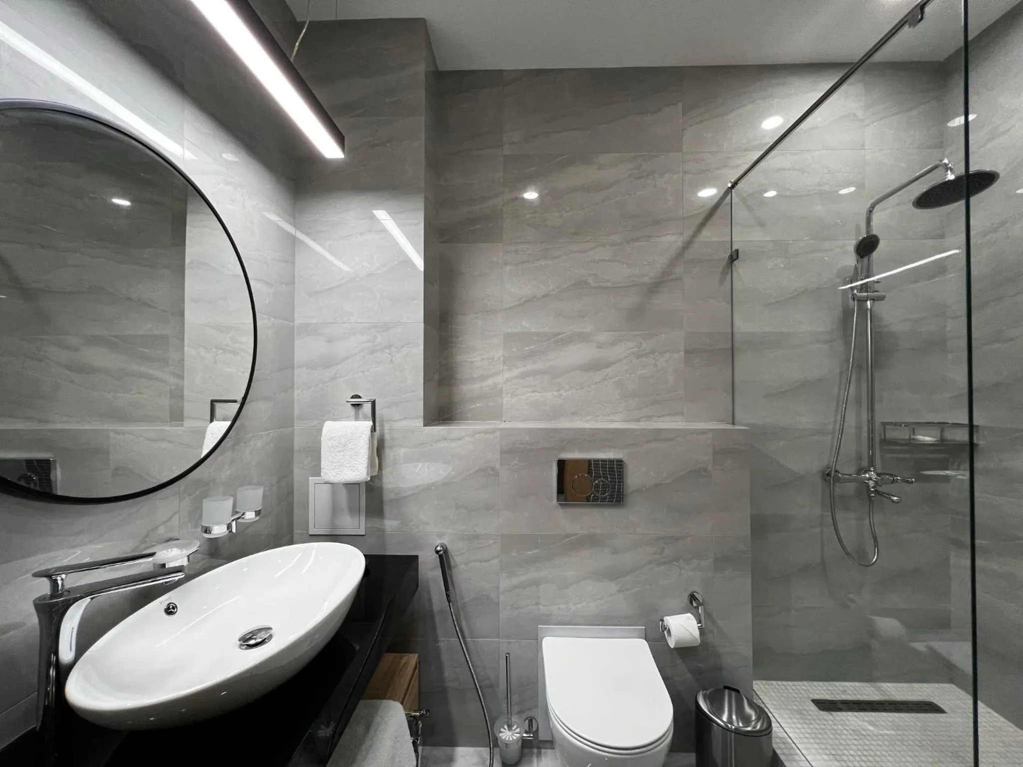 Bathroom in King Plaza Hotel