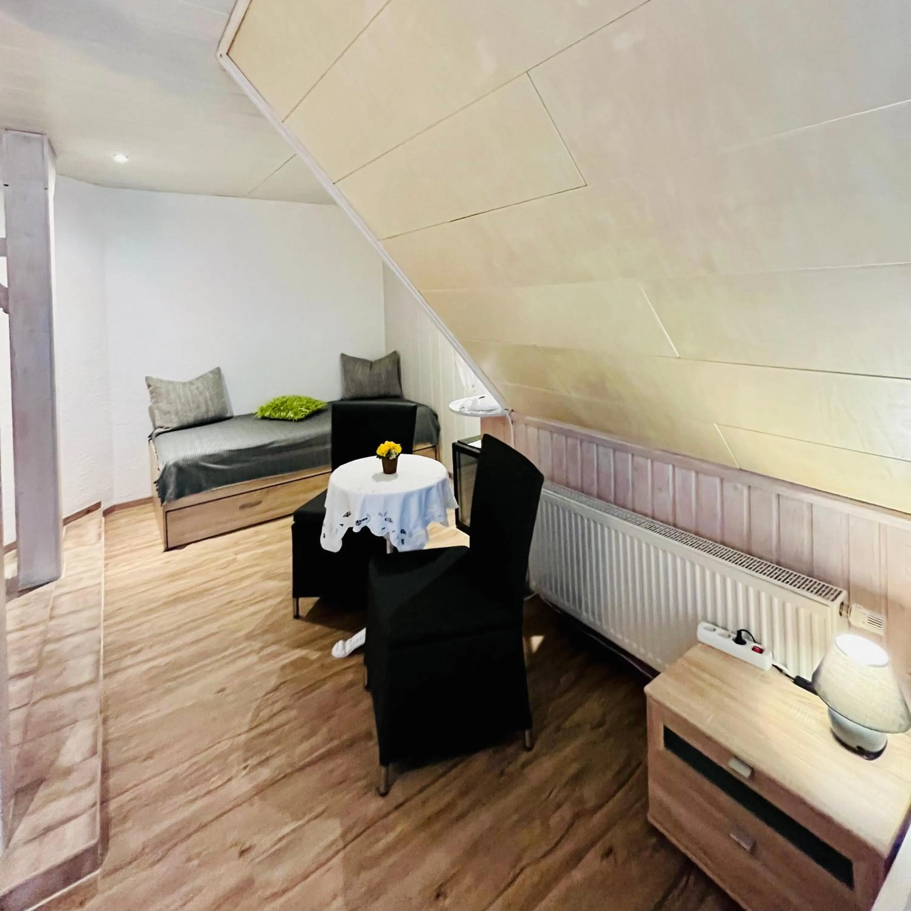 Photo of the whole room, Bed in Georgenberg