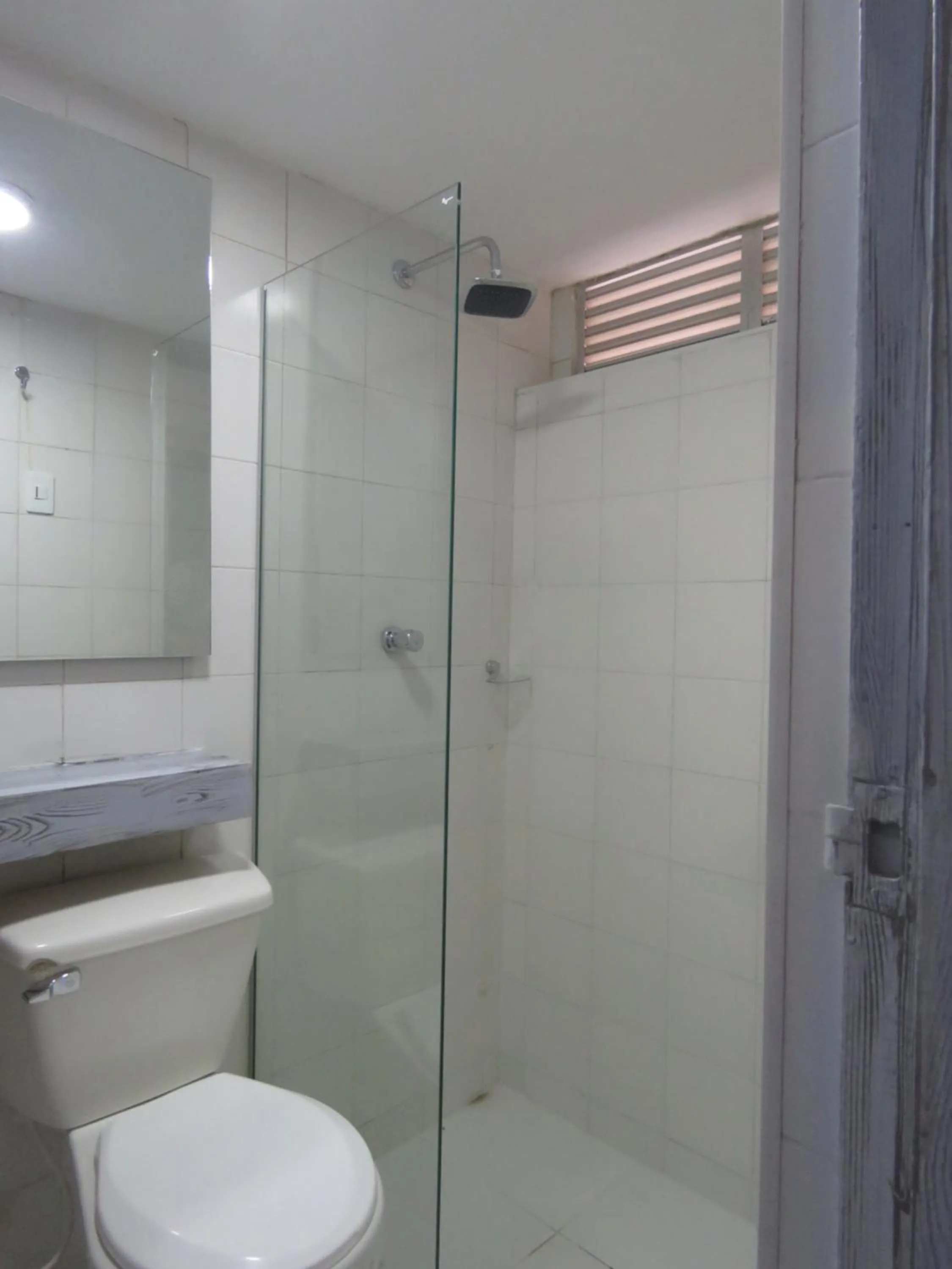 Shower in Hotel Rodadero Dorado Beach