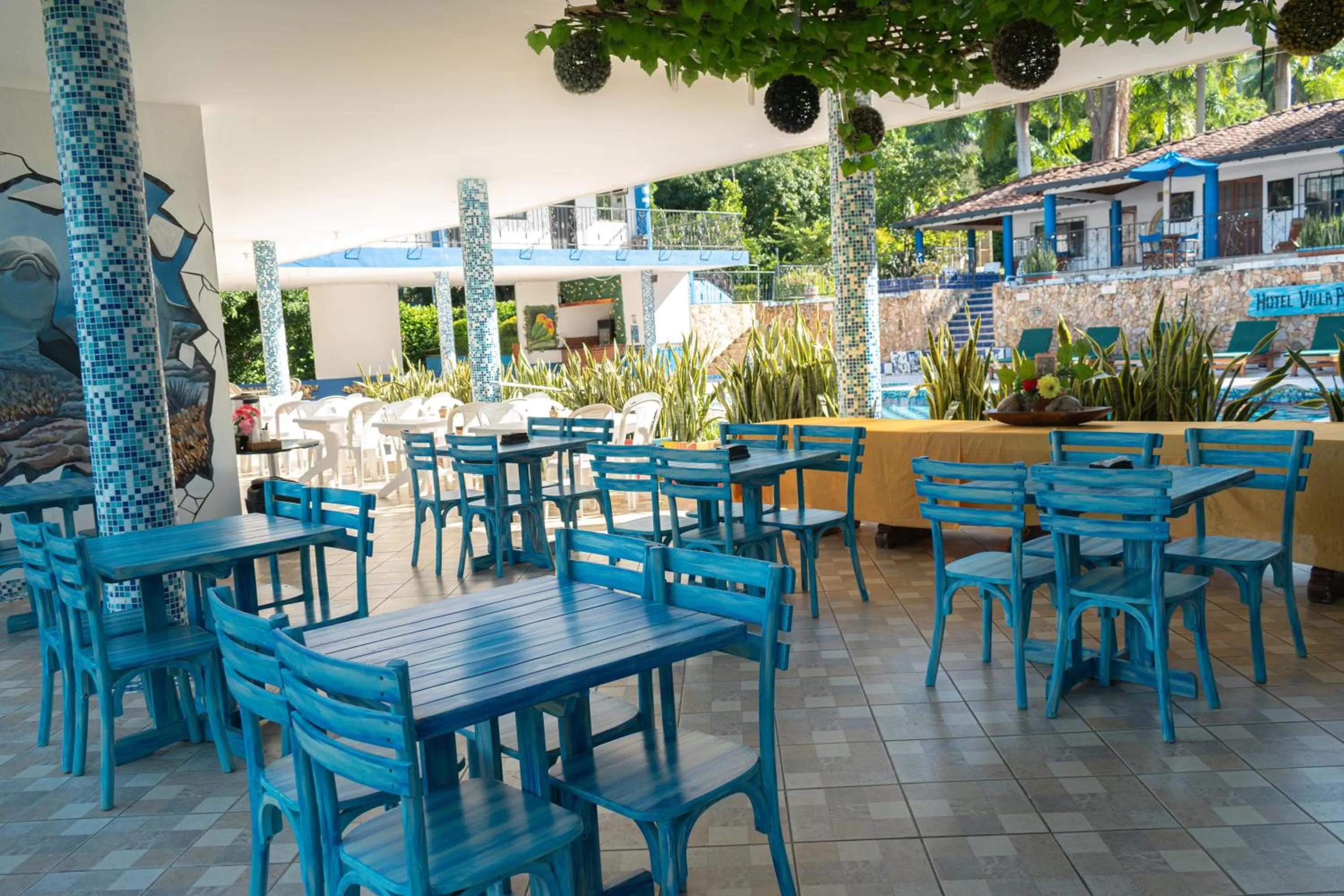 Restaurant/places to eat in Hotel Villa Alicia