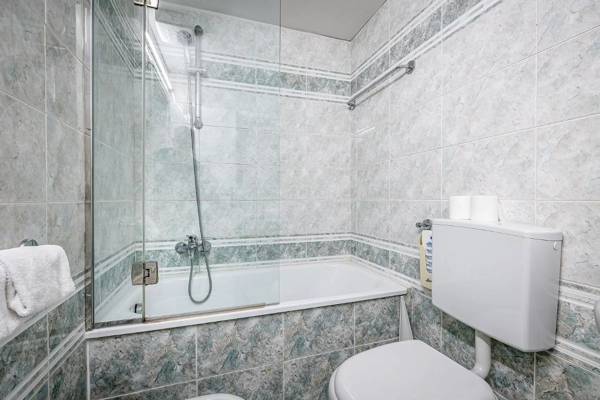 Toilet in Hotel Alessandra