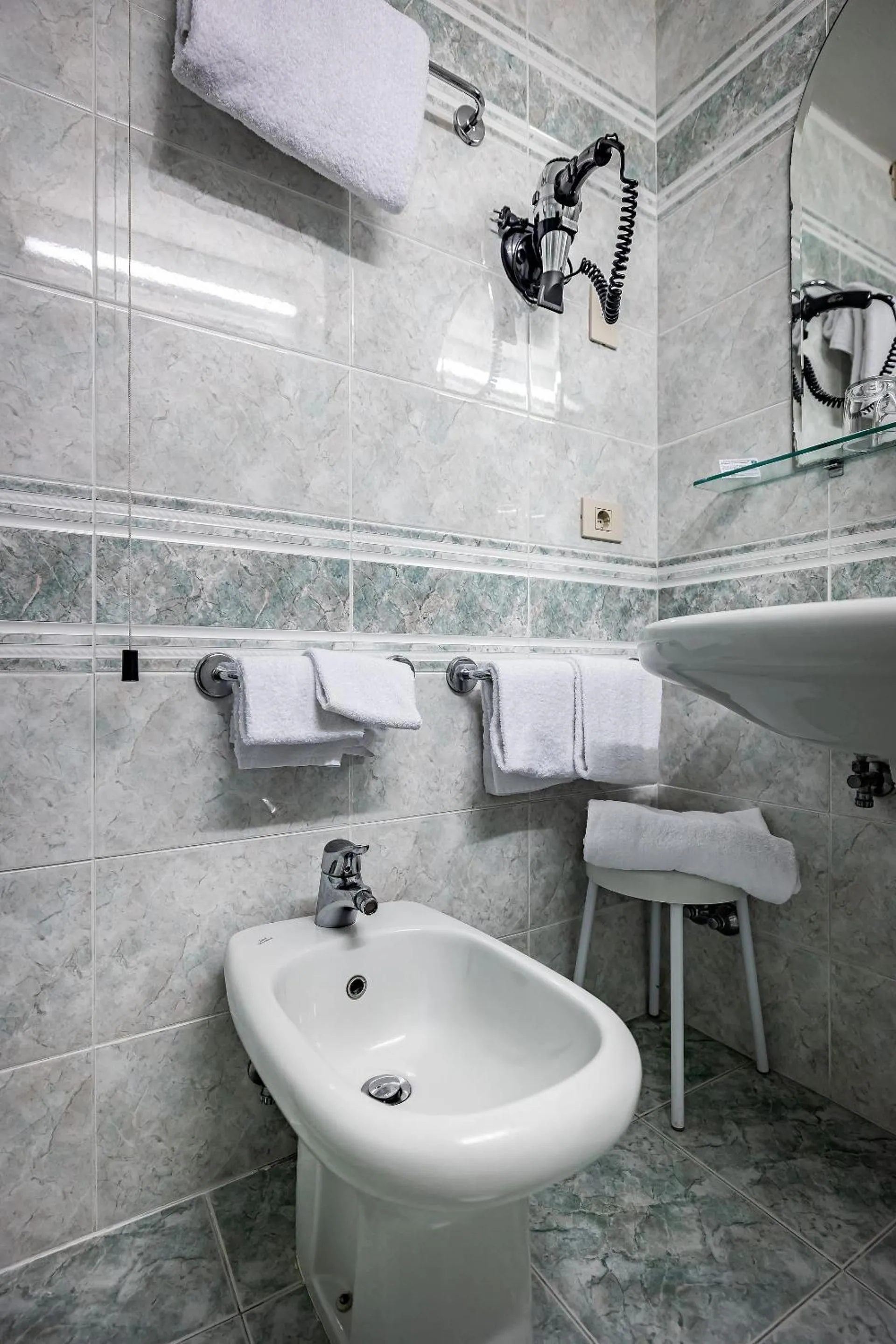 Bathroom in Hotel Alessandra