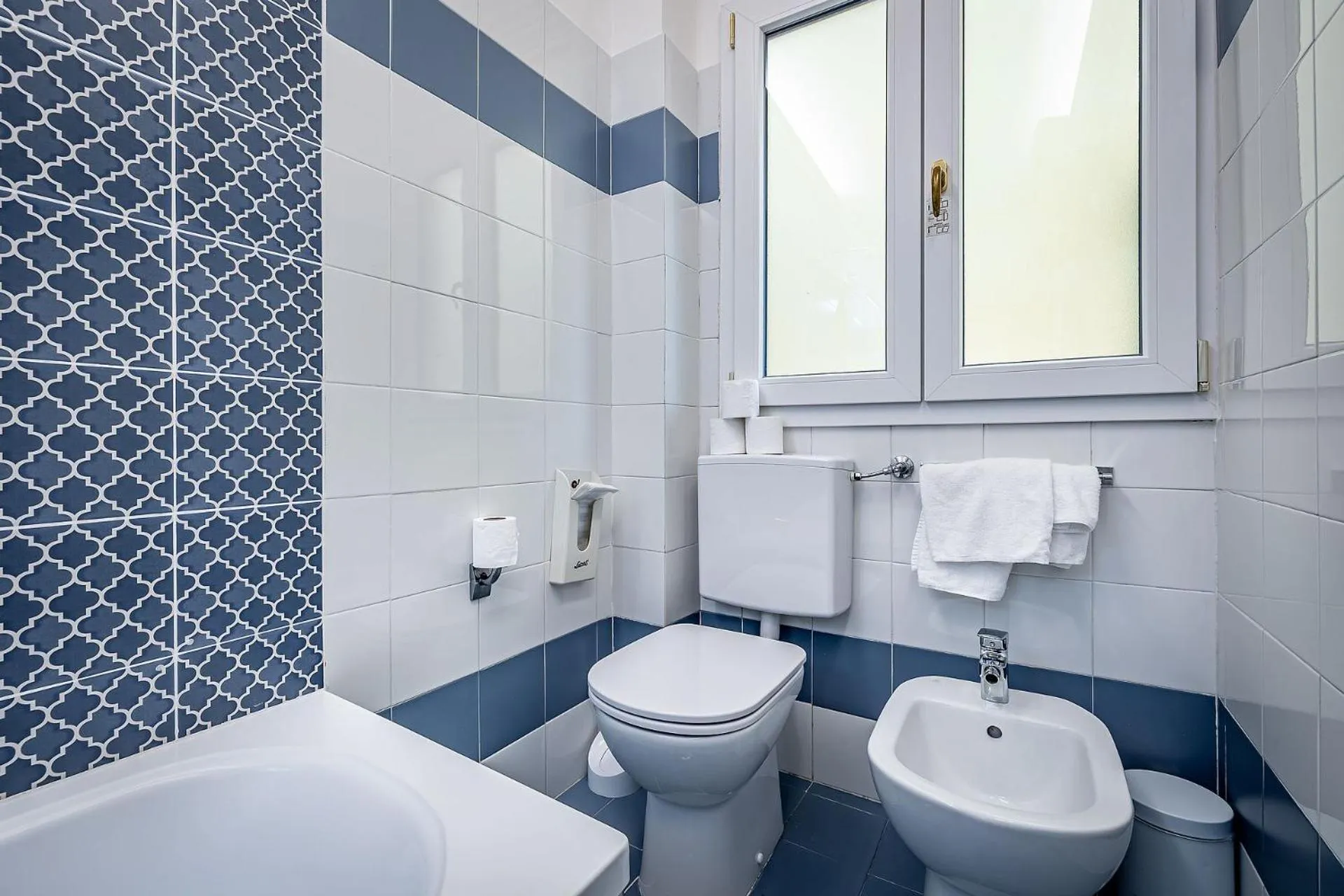 Bathroom in Hotel Alessandra