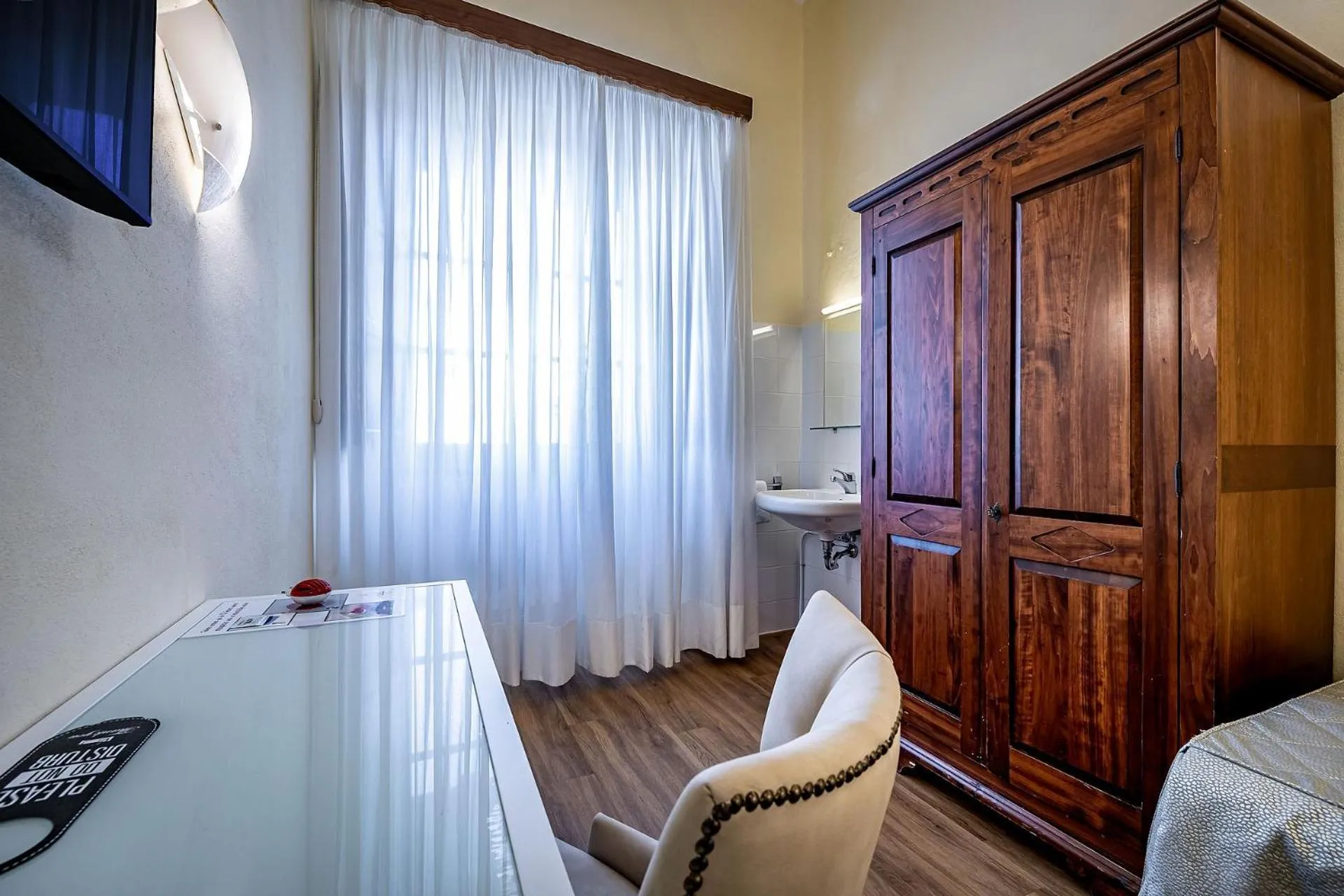 Photo of the whole room, Bed in Hotel Alessandra