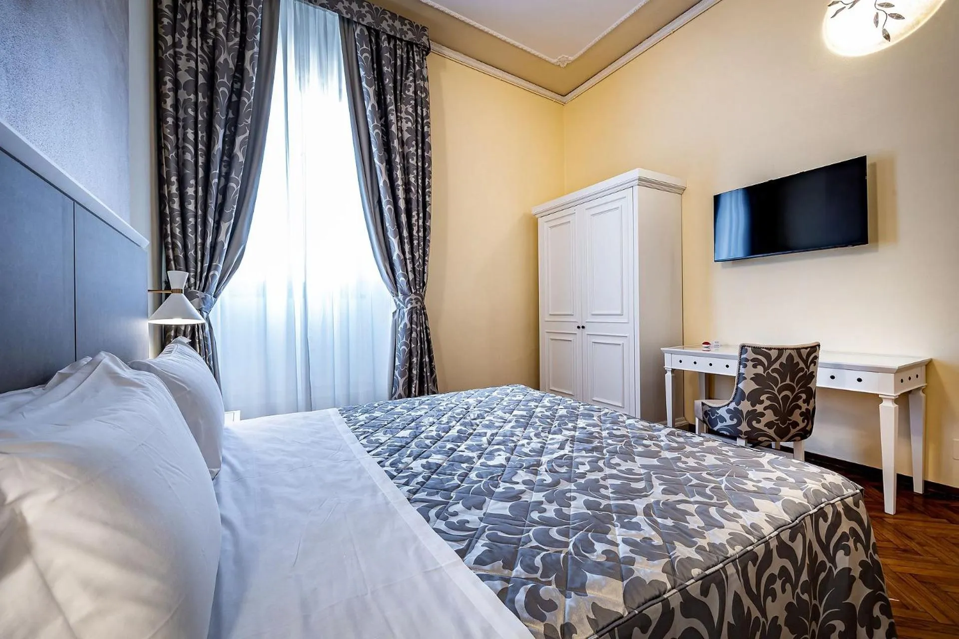 Photo of the whole room, Bed in Hotel Alessandra