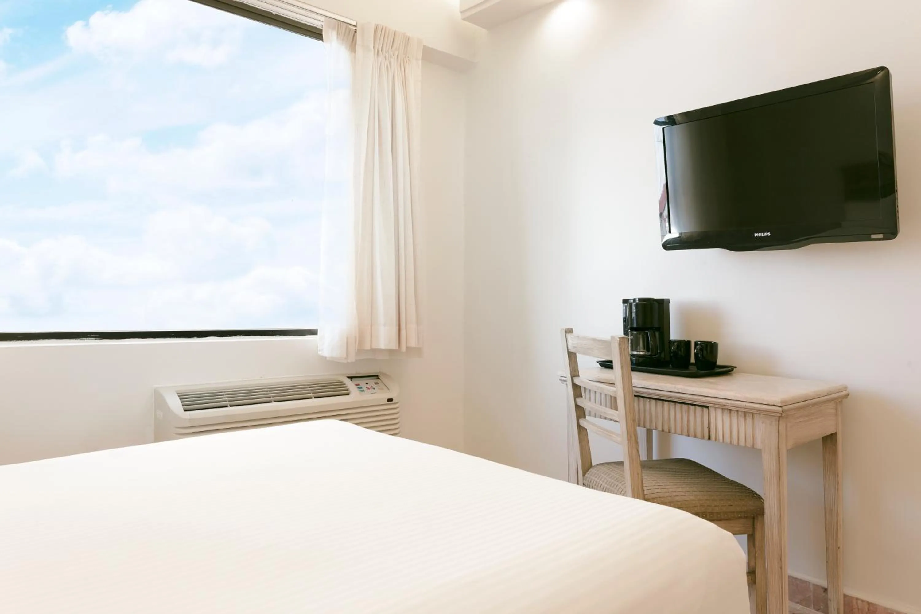 Coffee/tea facilities, Bed in Gamma Villahermosa Centro