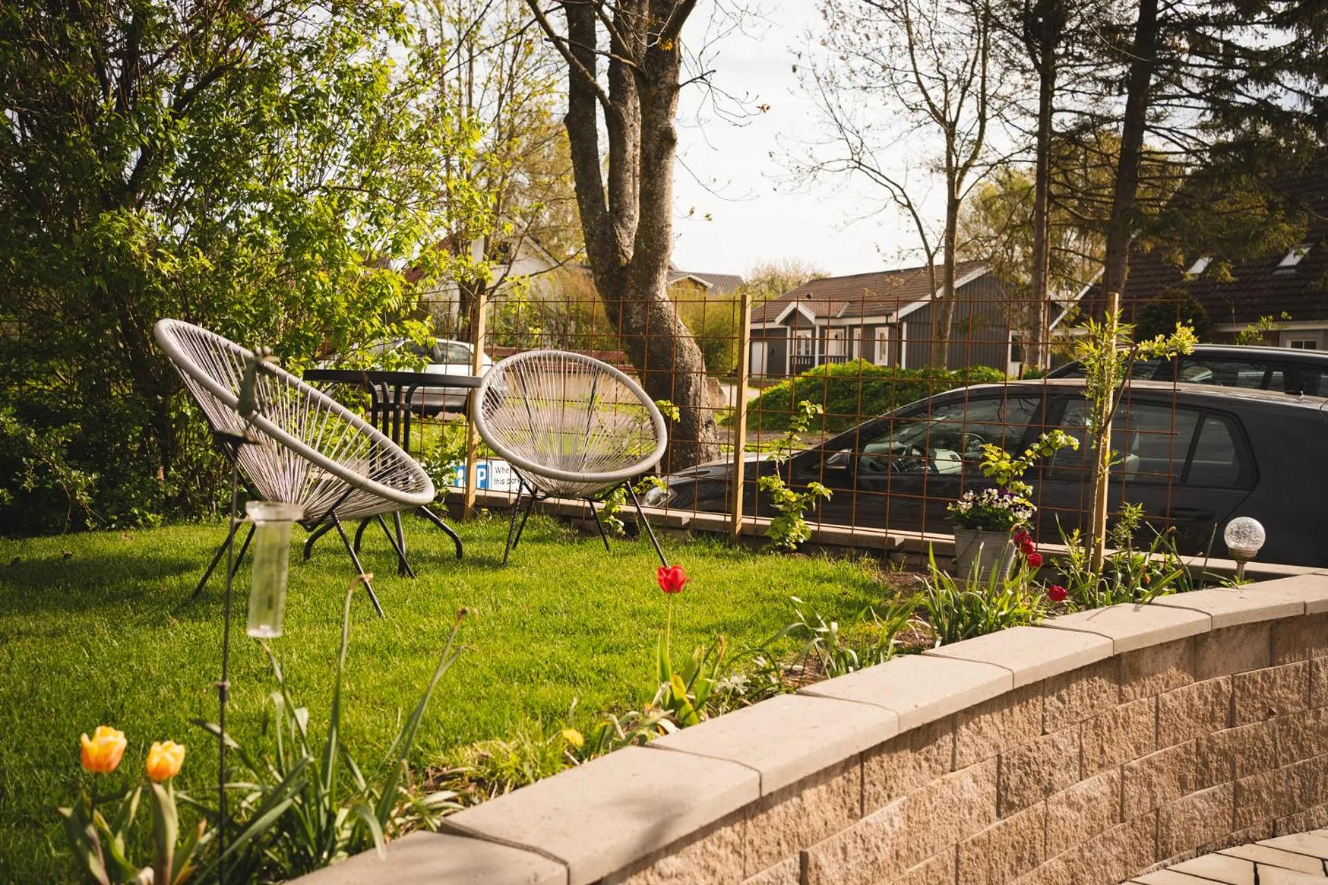 Garden in Två Systrar B&B