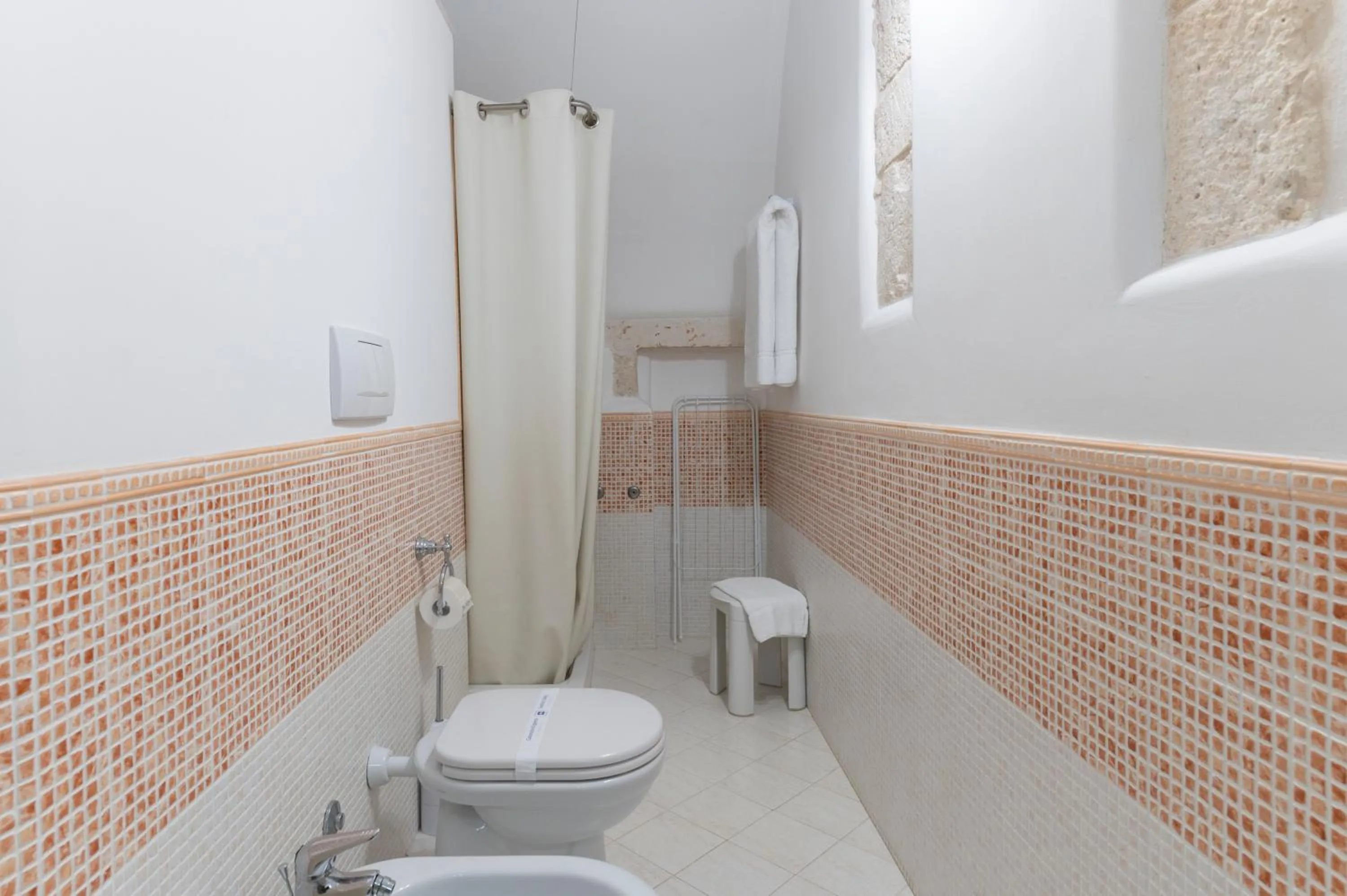 Bathroom in Hotel La Terra