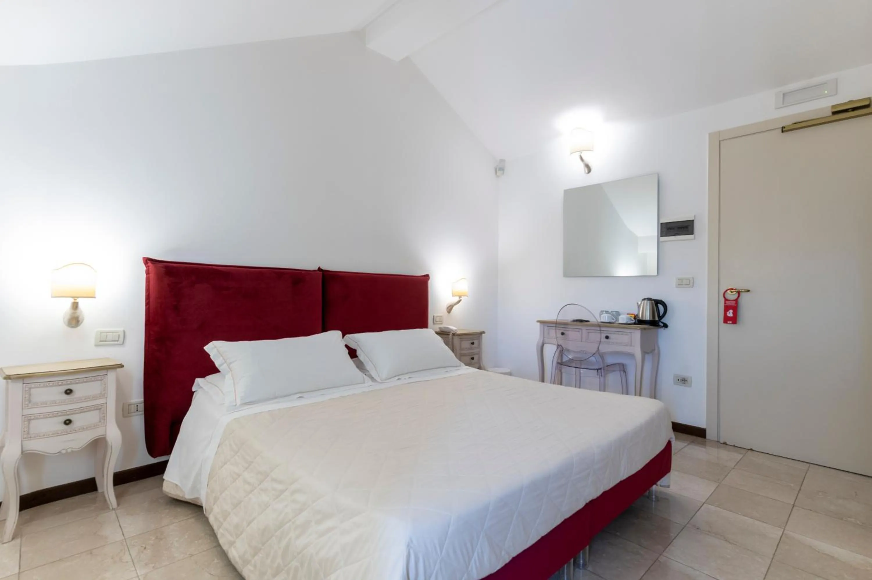 Photo of the whole room, Bed in Hotel La Terra