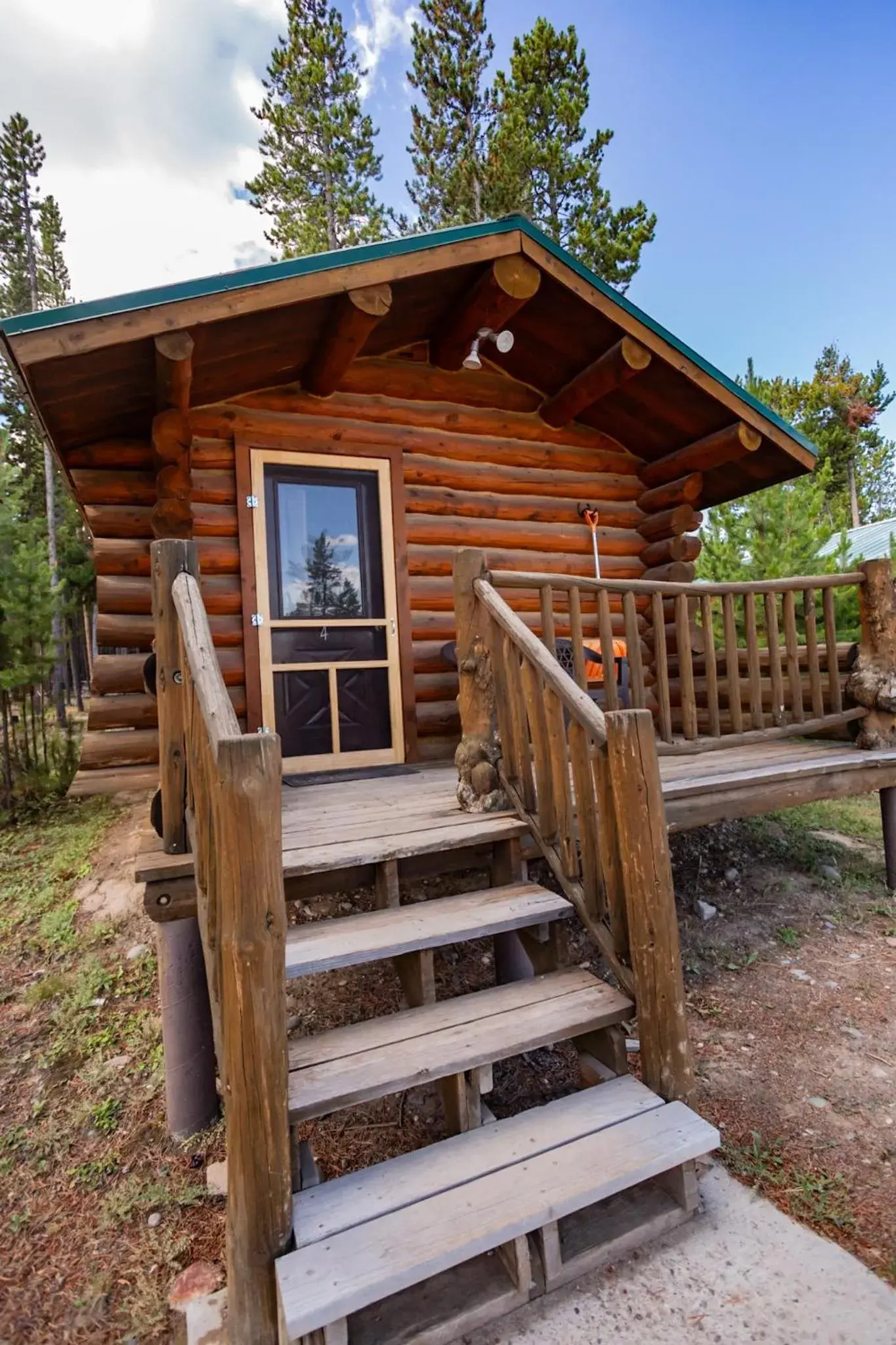 Standard Single Room with Mountain View - single occupancy in Crooked Creek Guest Ranch Standard Single Room with Mountain View - single occupancy in Crooked Creek Guest Ranch