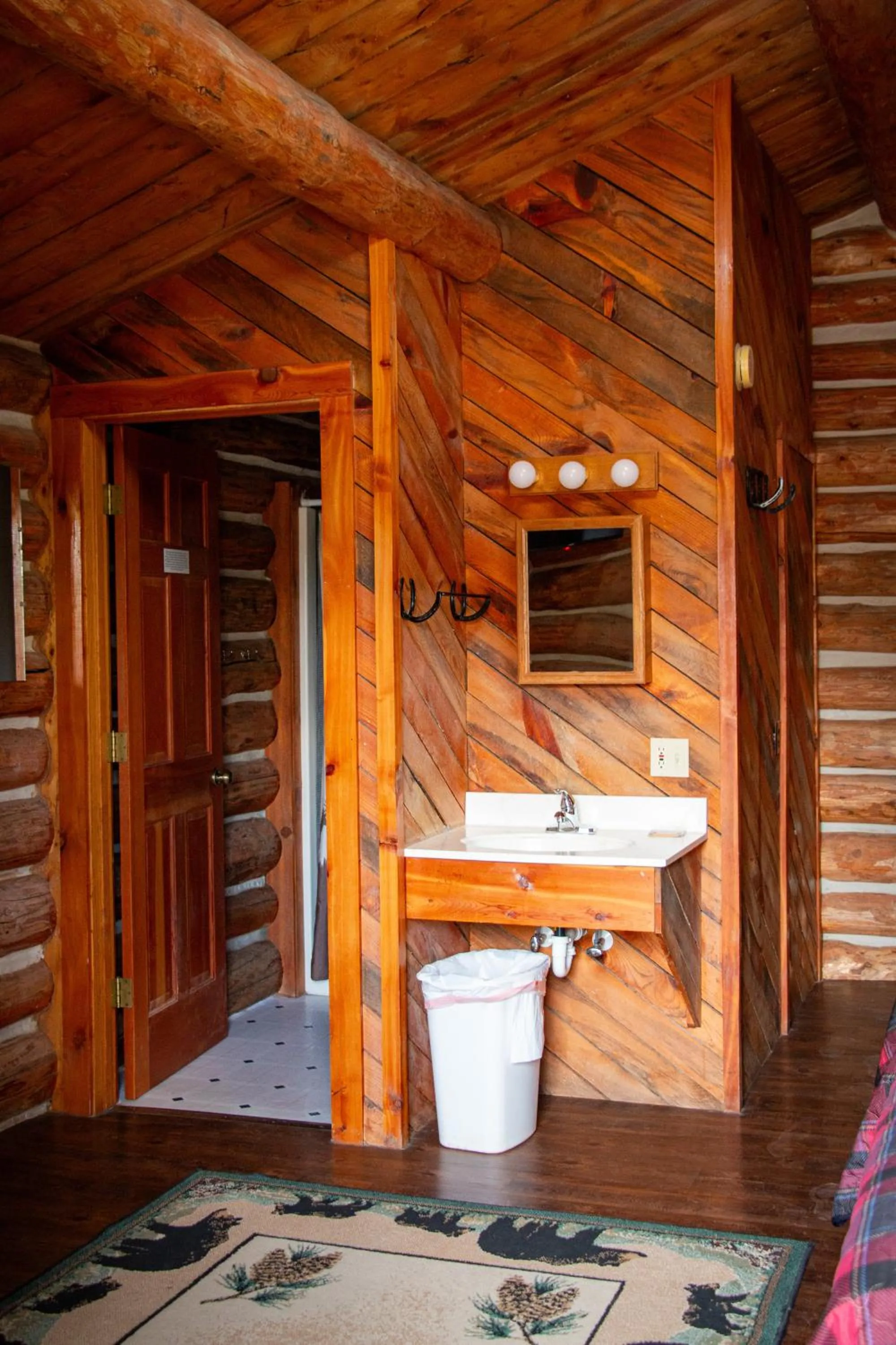 Crooked Creek Guest Ranch