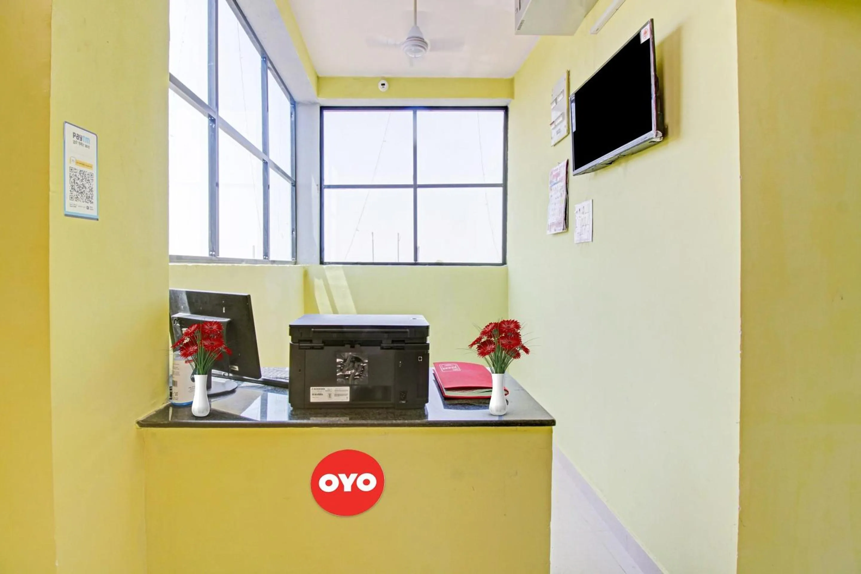 Lobby or reception in Hotel O Manjiri Restaurant & Lodging