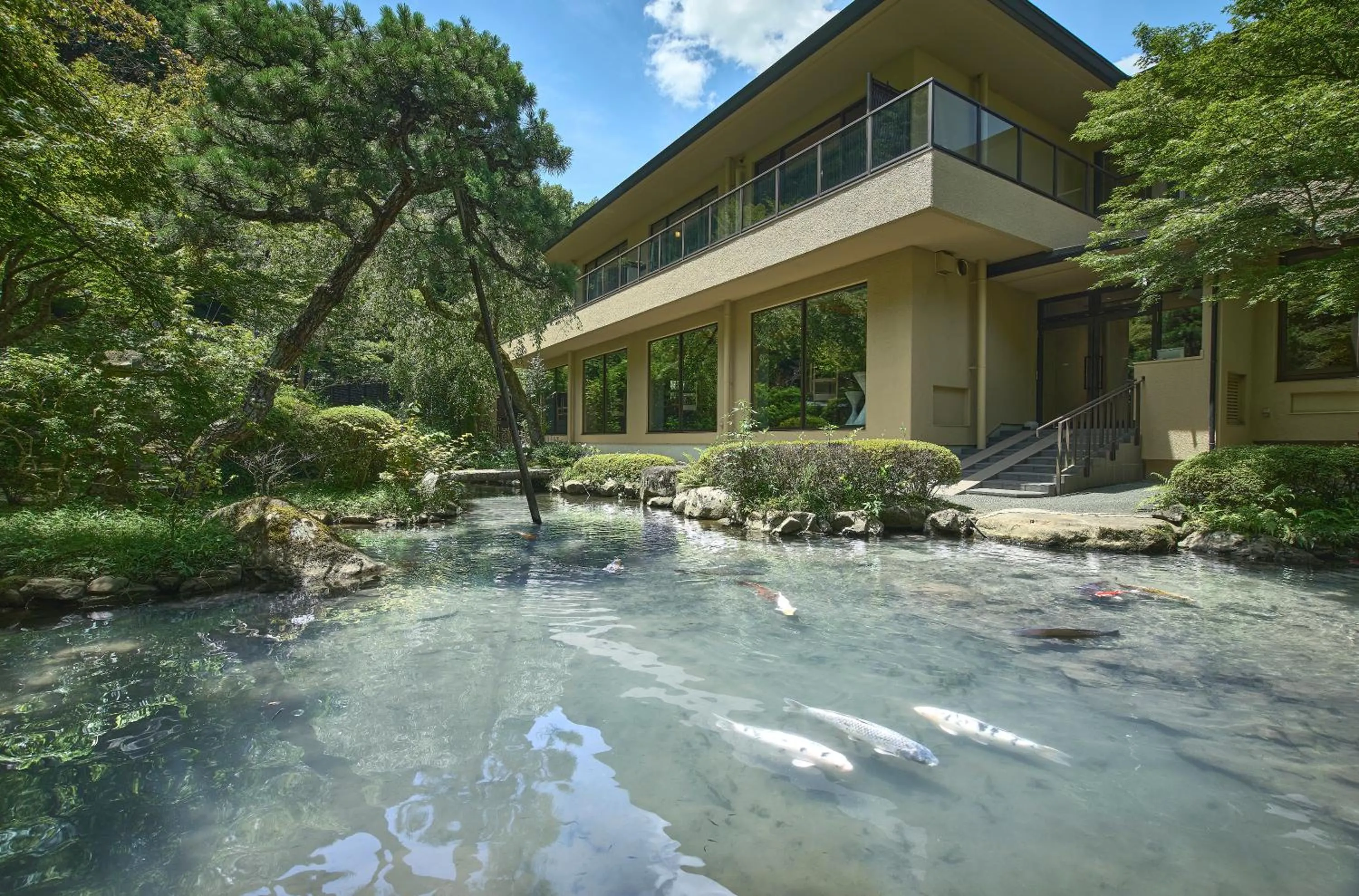 Property building in moksa