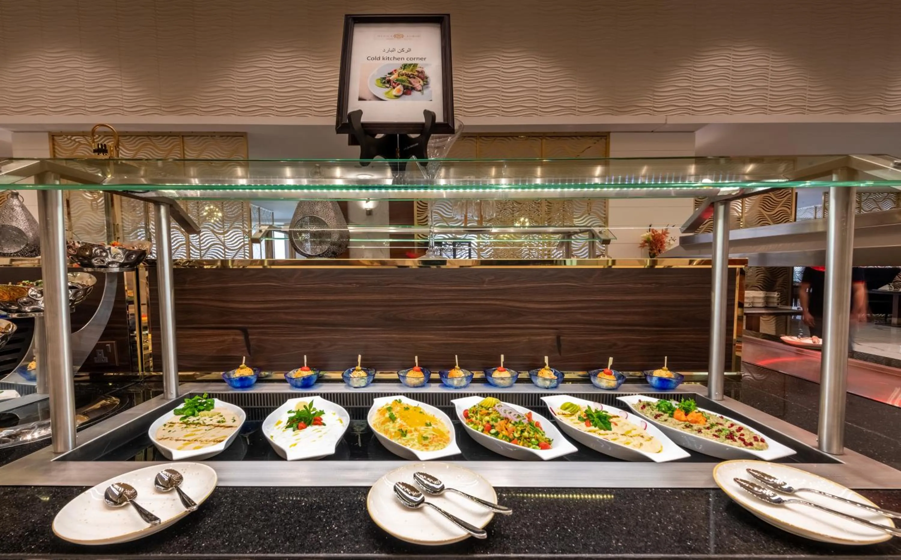 Restaurant/places to eat in Nivel Hotel Abha