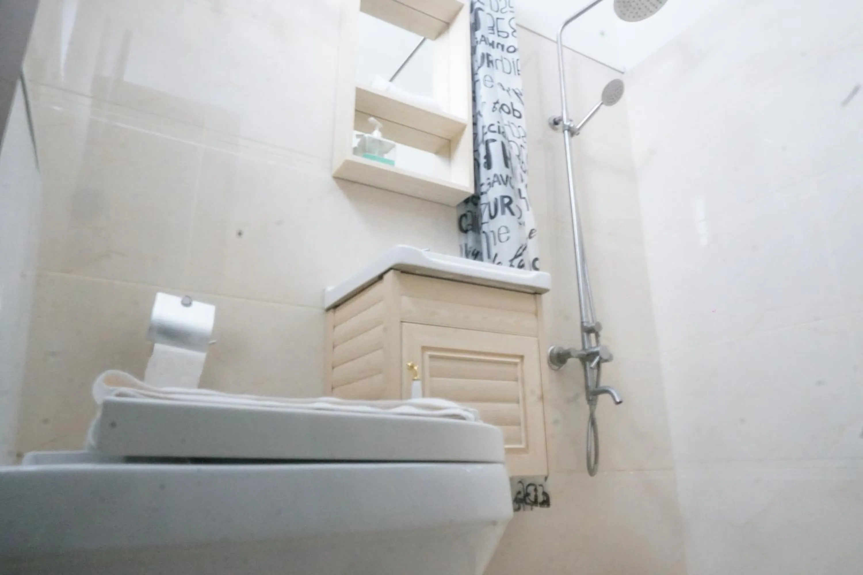 Happy Ours Guesthouse