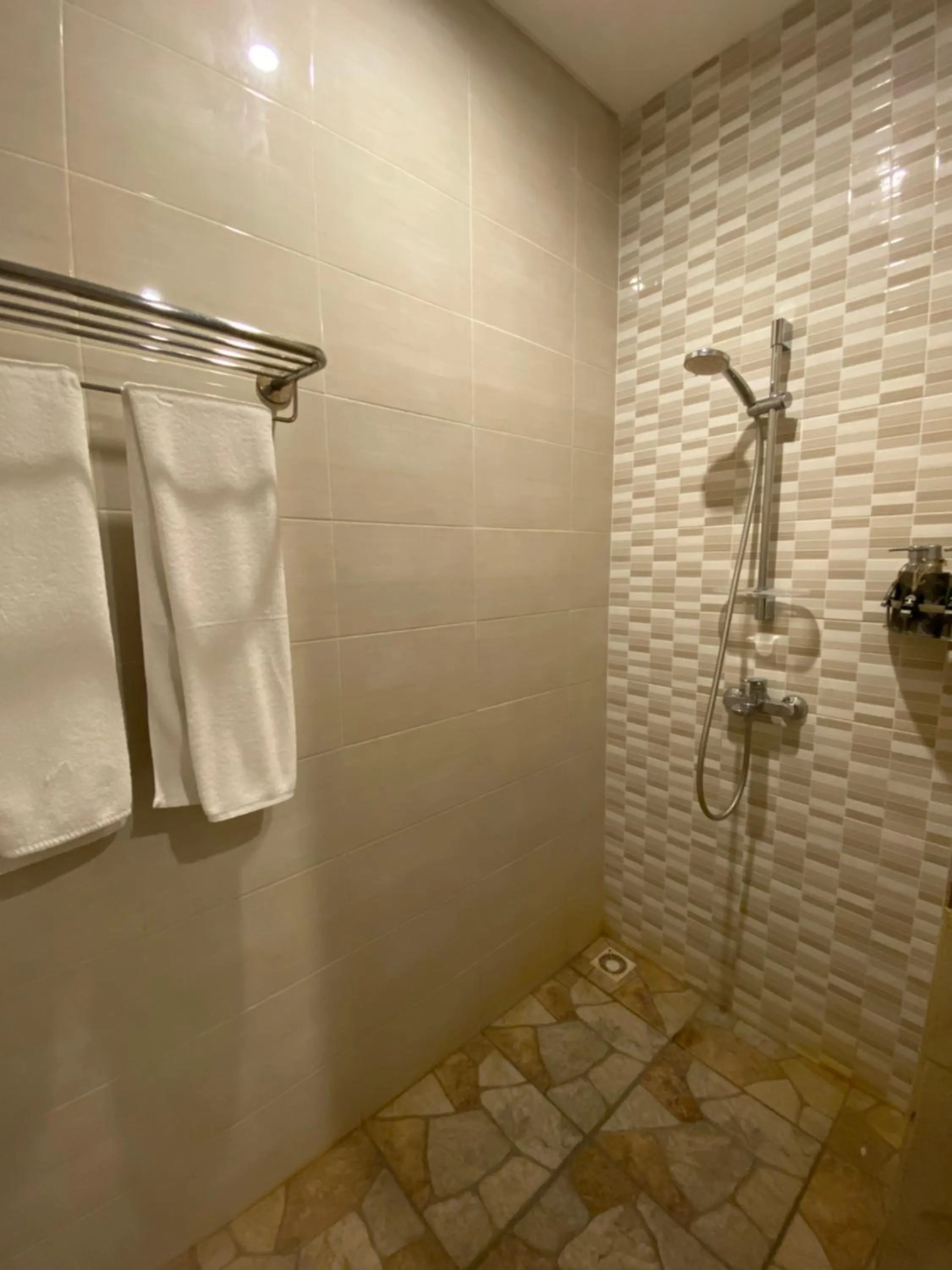 Bathroom in Green D'mel Bali