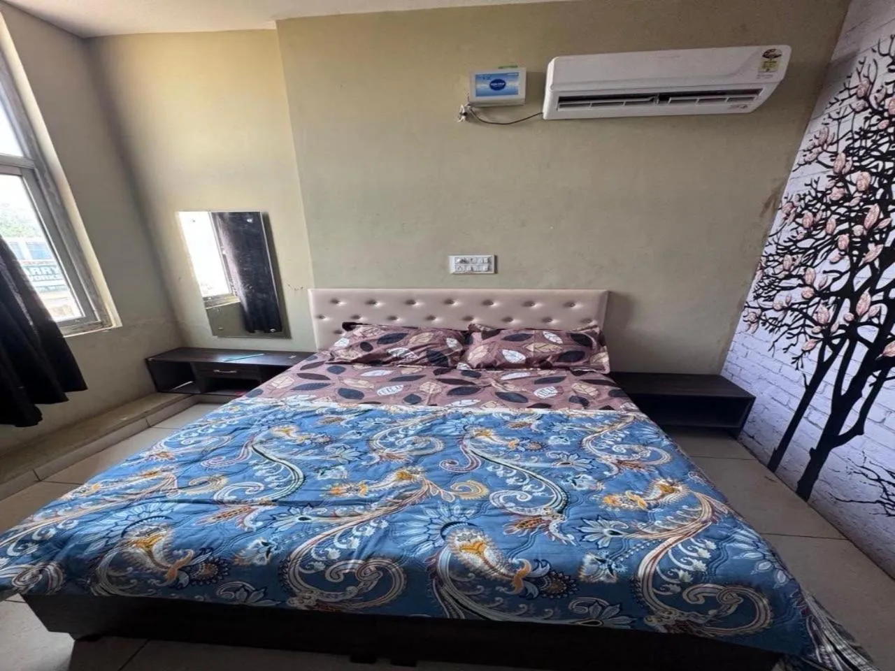 Bedroom, Bed in OYO 87047 Blossom inn