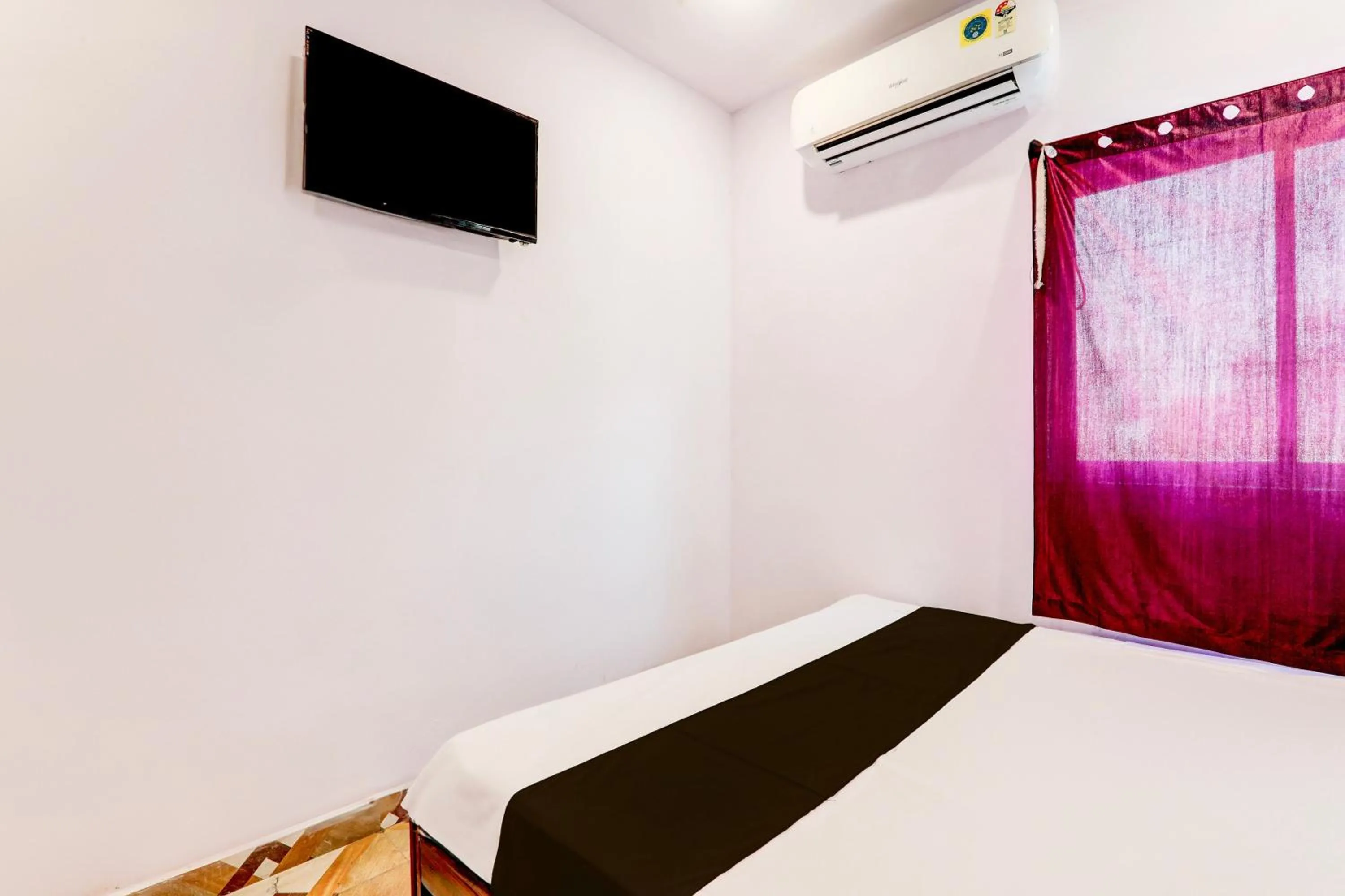 Bedroom, Bed in Hotel O Pragati Resort Marriage Hall & Restaurant