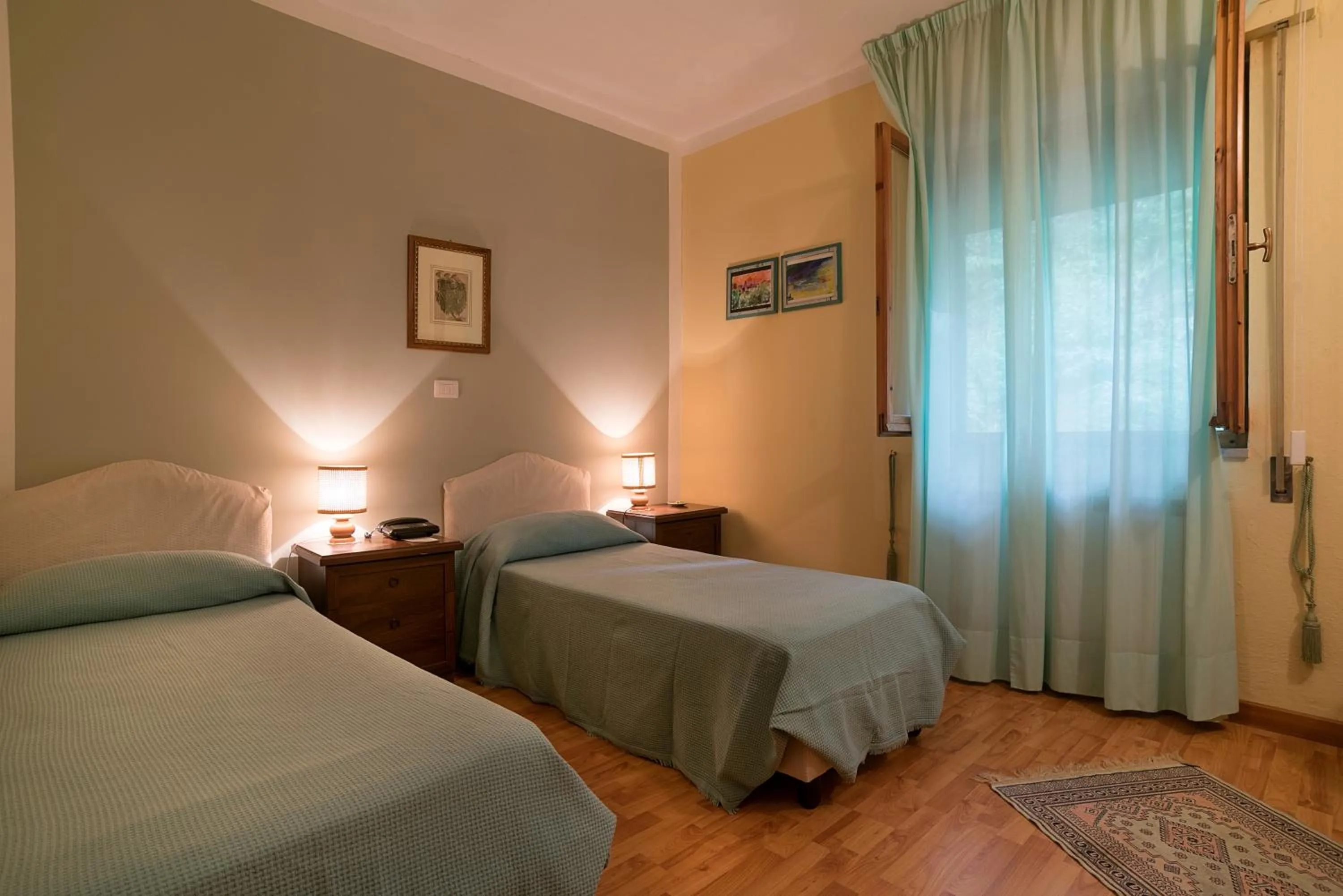 Day, Bed in Hotel Relais Valle Orientina