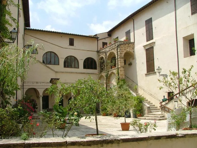 Neighbourhood in Hotel Relais Valle Orientina