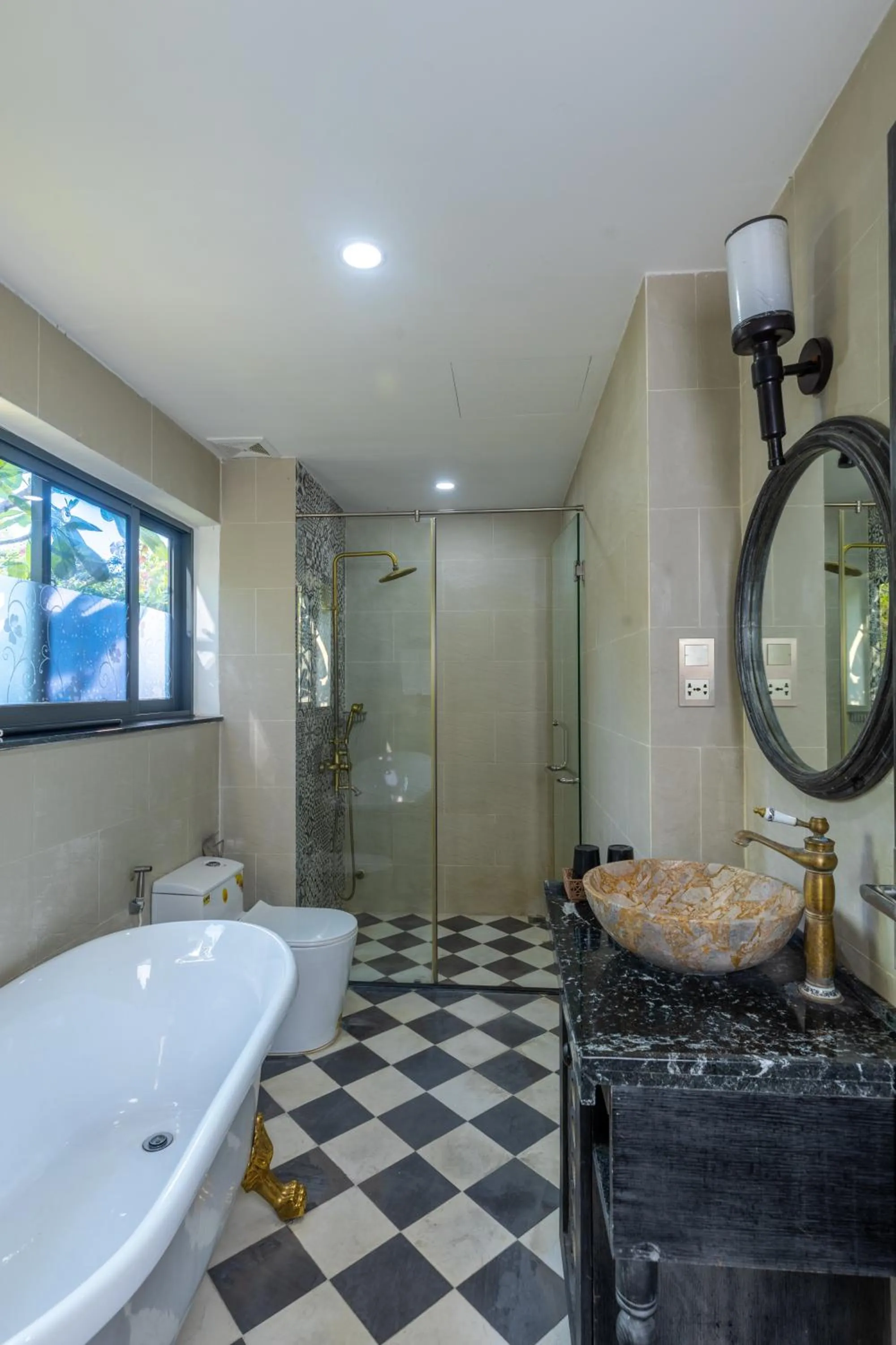 Bathroom in Dérive Boutique Villa & Apartment Da Nang