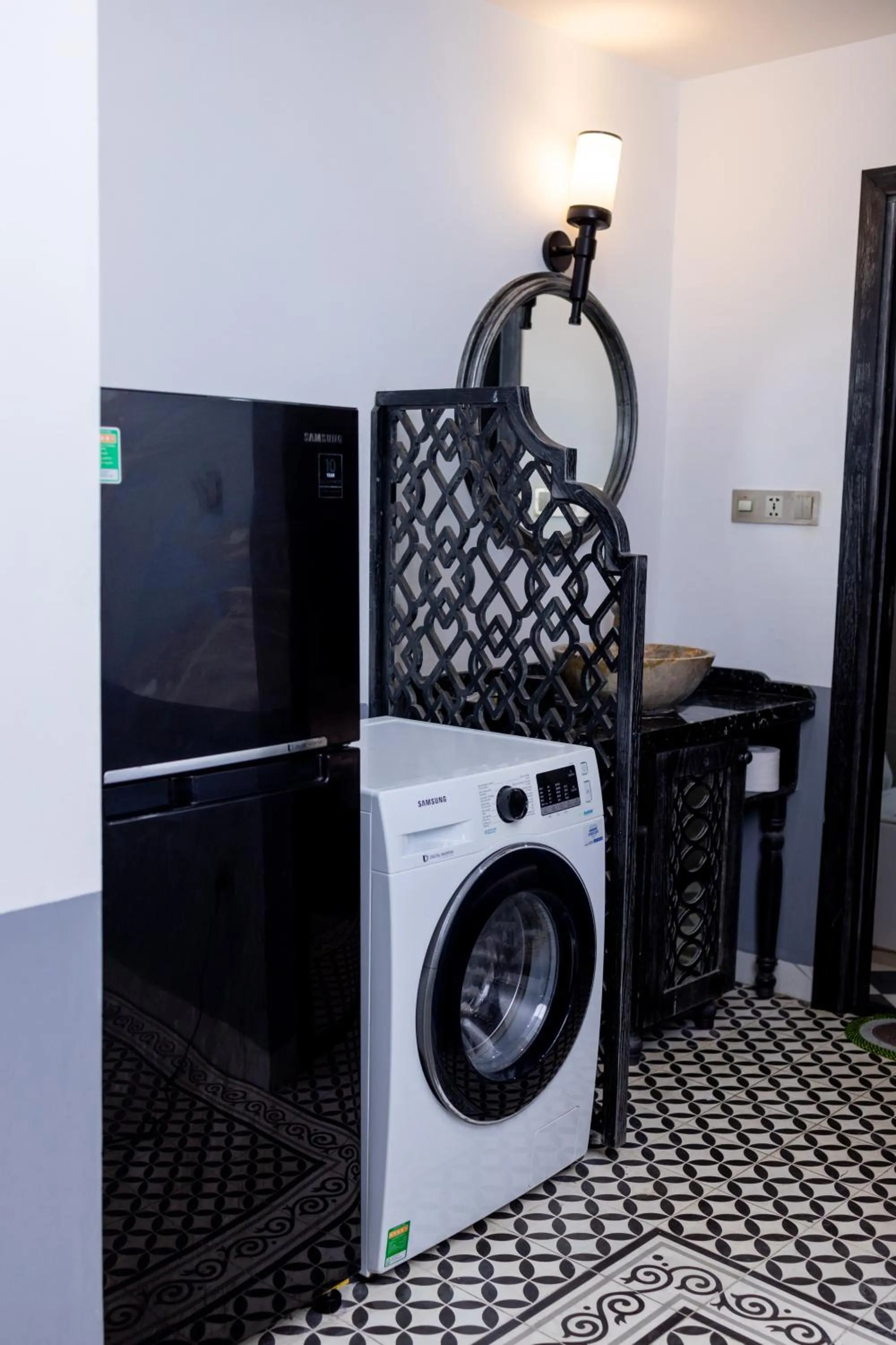 washing machine in Dérive Boutique Villa & Apartment Da Nang