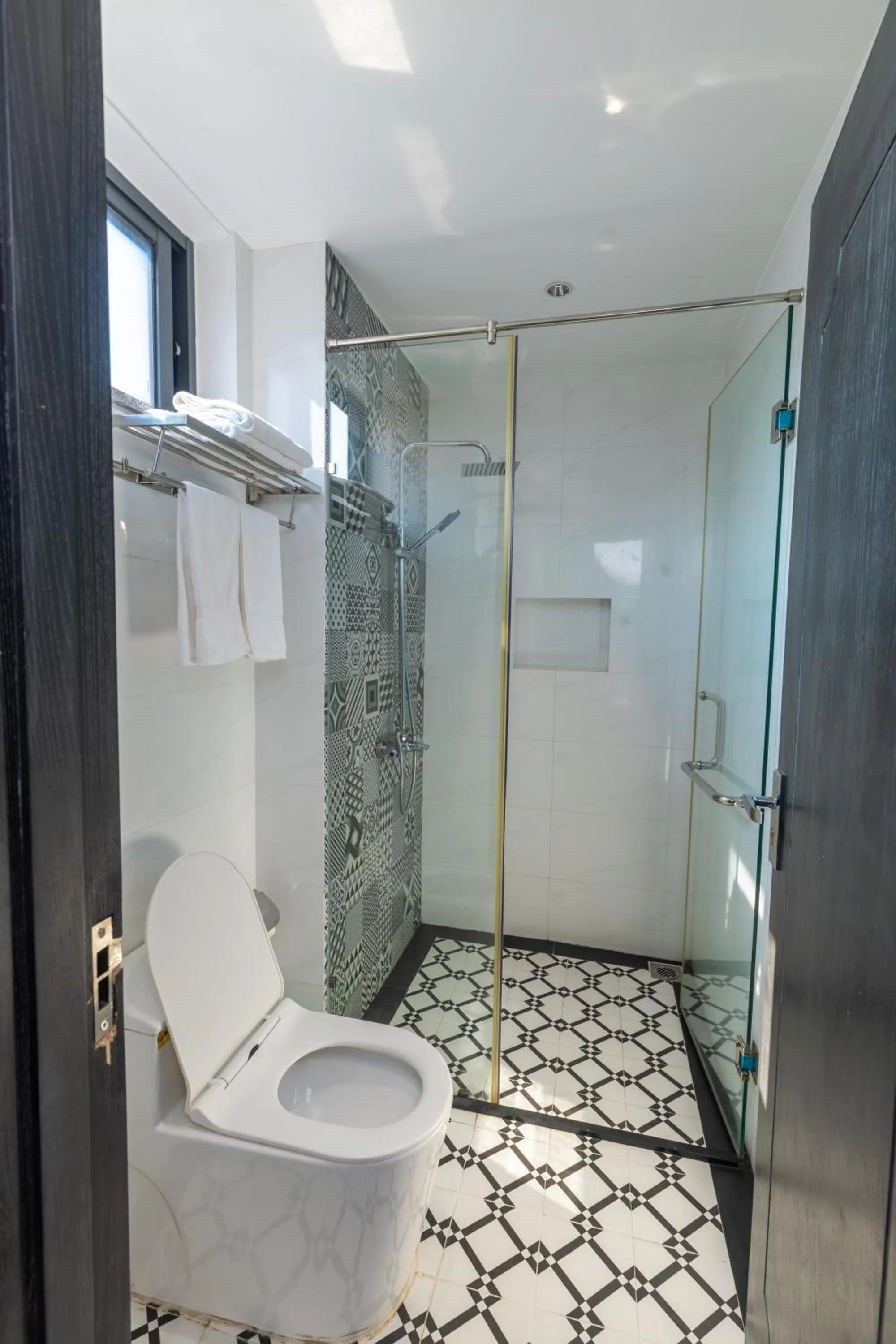 Toilet in Dérive Boutique Villa & Apartment Da Nang