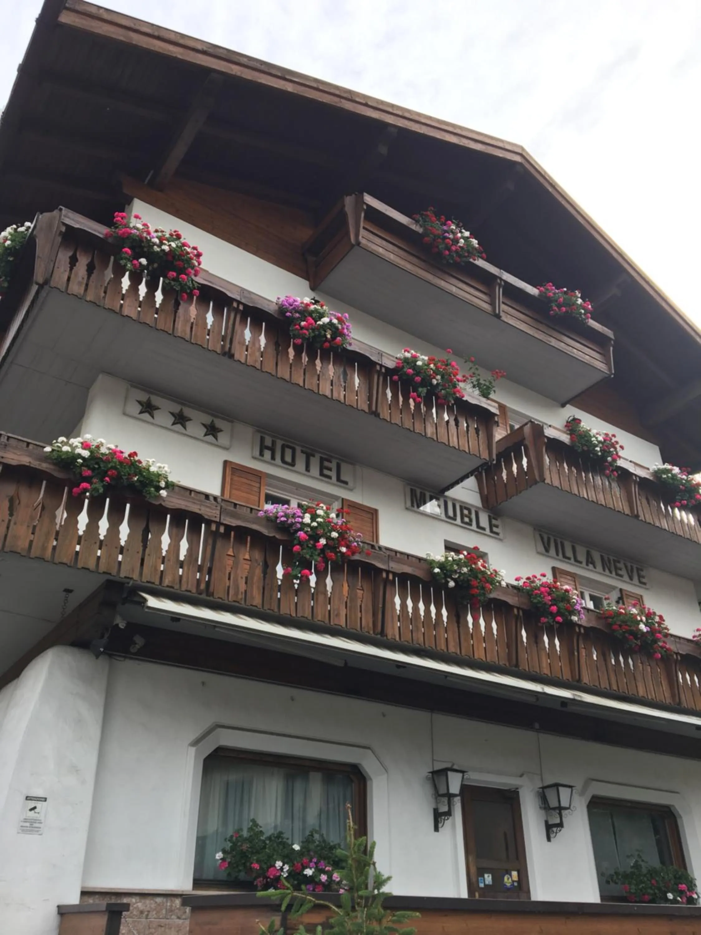 Property building in Meuble Villa Neve