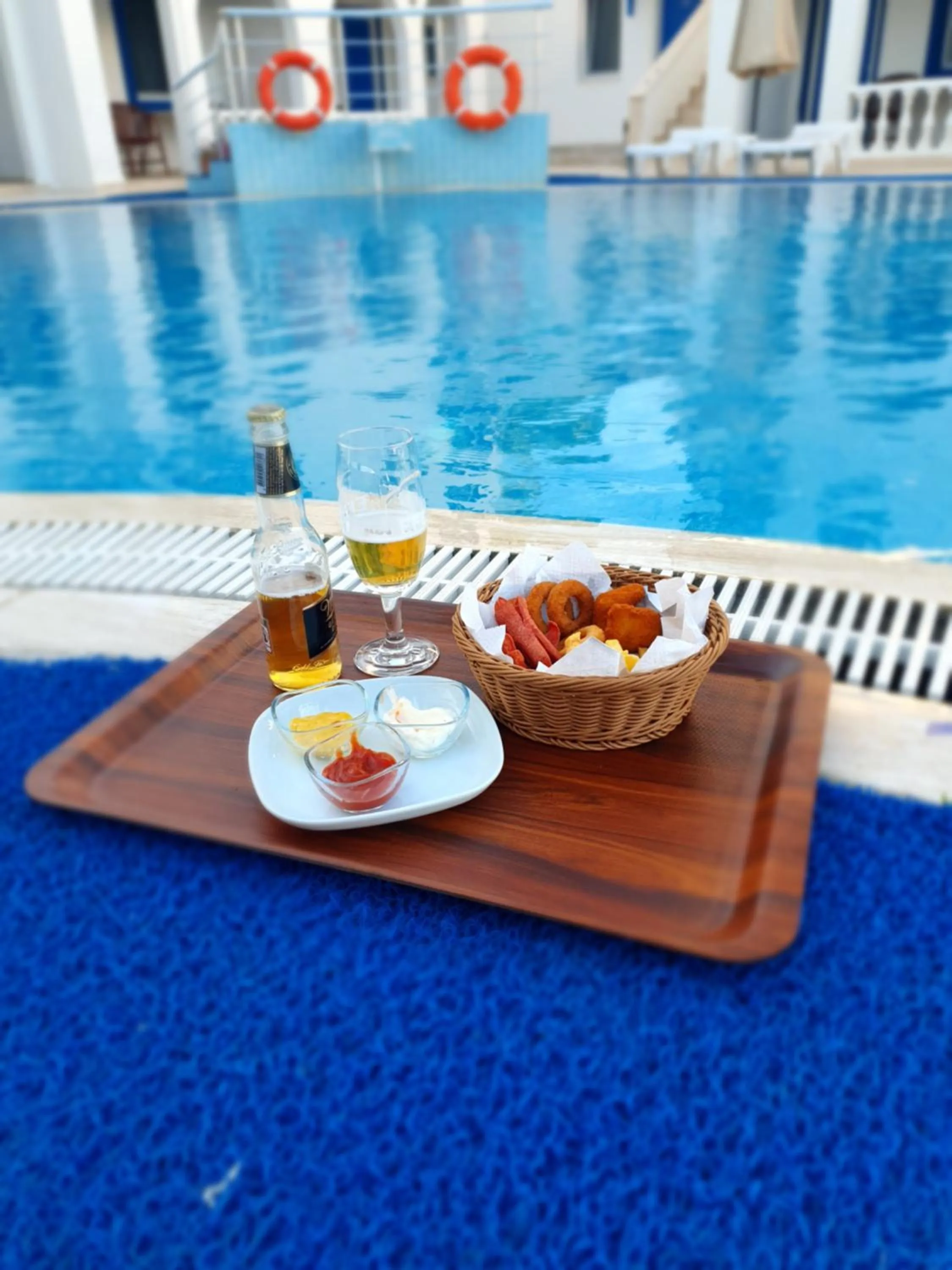 Food and drinks in Dreams Bodrum butik hotel