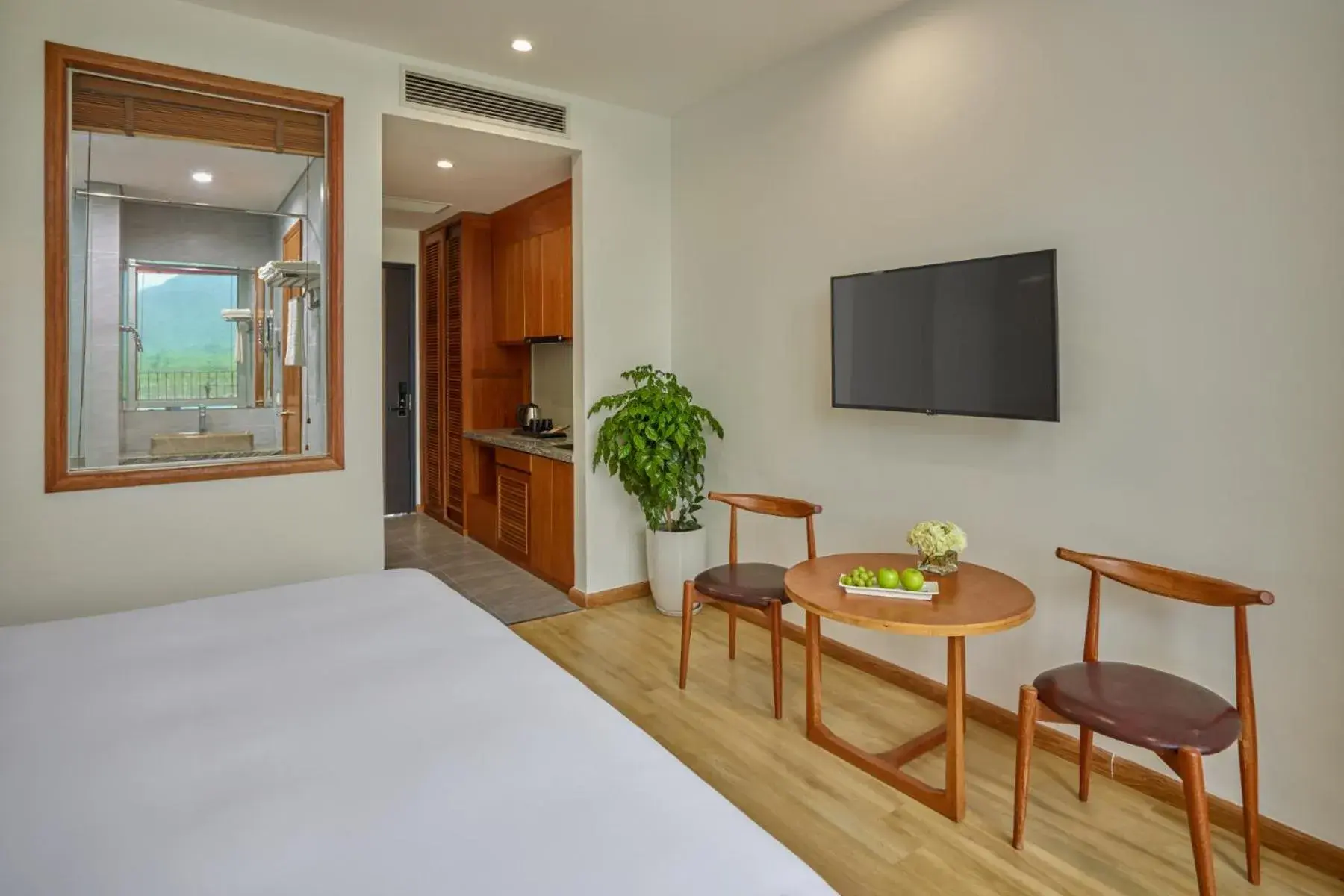 Deluxe Twin Room in Wyndham Grand Vedana Ninh Binh Resort Deluxe Twin Room in Wyndham Grand Vedana Ninh Binh Resort