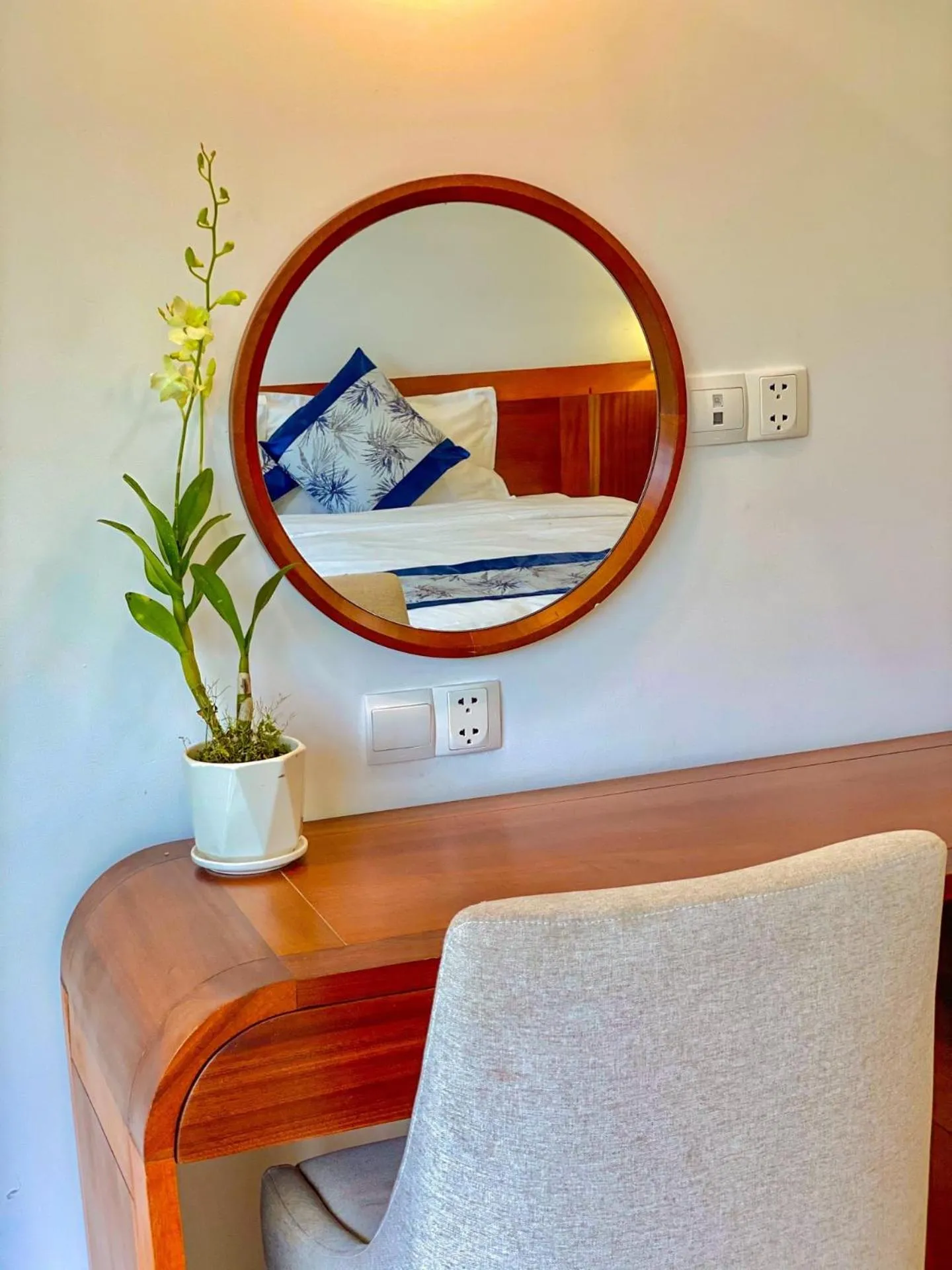 Bed in Wyndham Grand Vedana Ninh Binh Resort