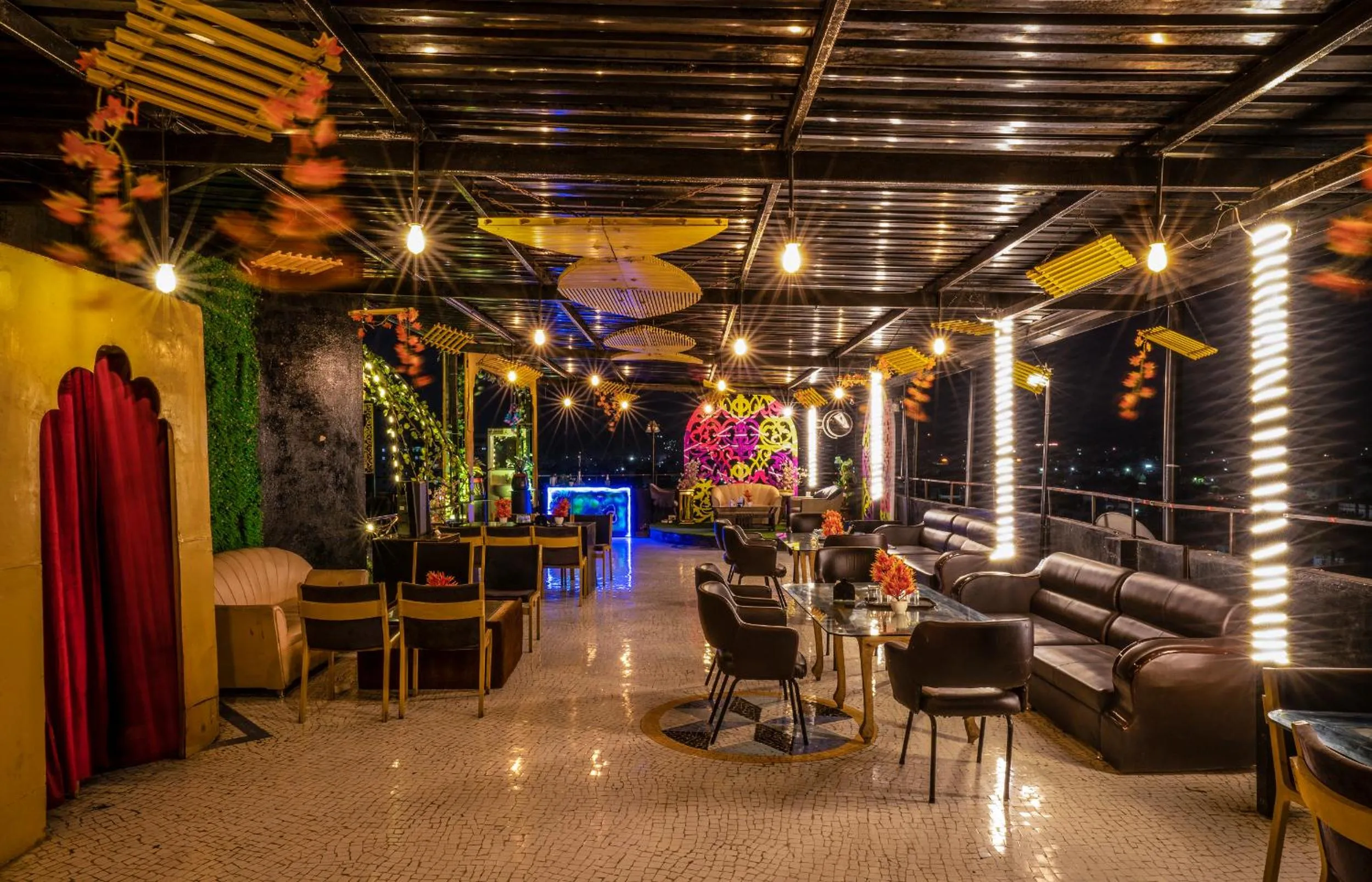 Restaurant/places to eat in Tripli Udaipur