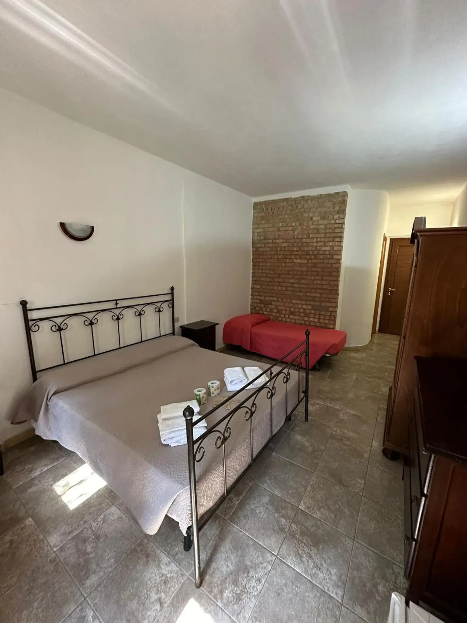 Double Room - single occupancy in Agriturismo Fassi Double Room - single occupancy in Agriturismo Fassi
