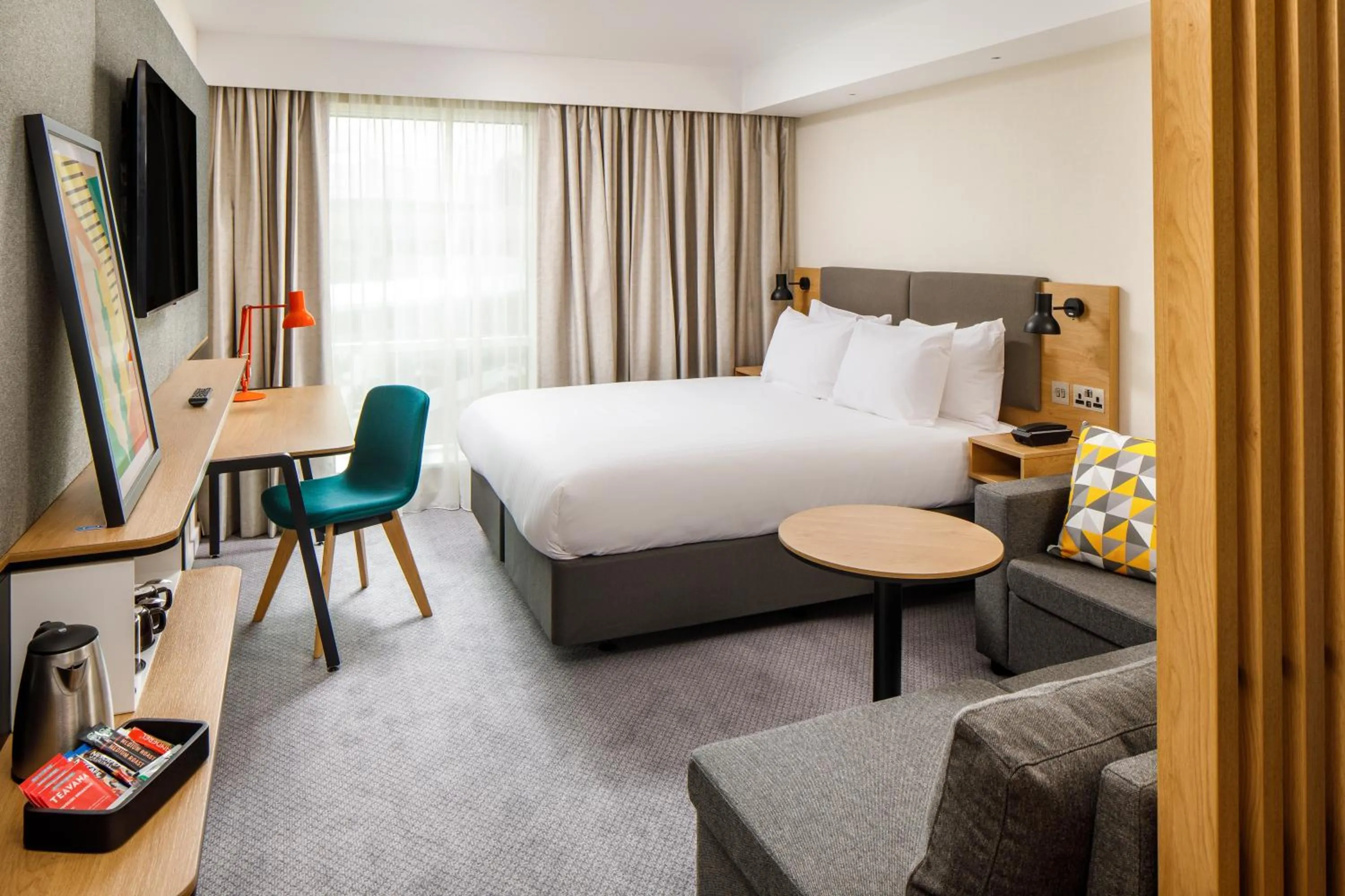 Bed in Holiday Inn Manchester Airport T2 by IHG